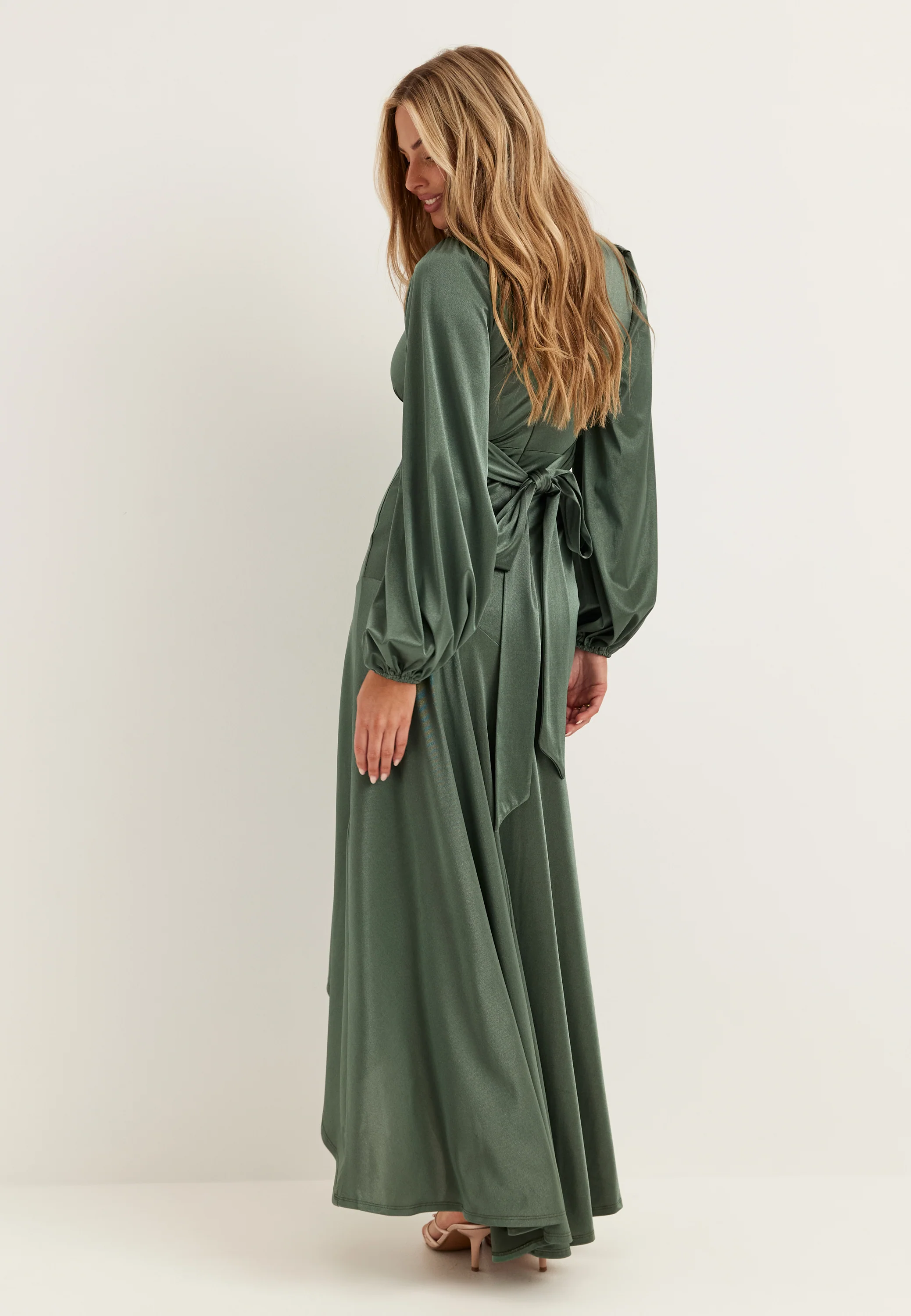 Satin Balloon Sleeve High Low - Image 3