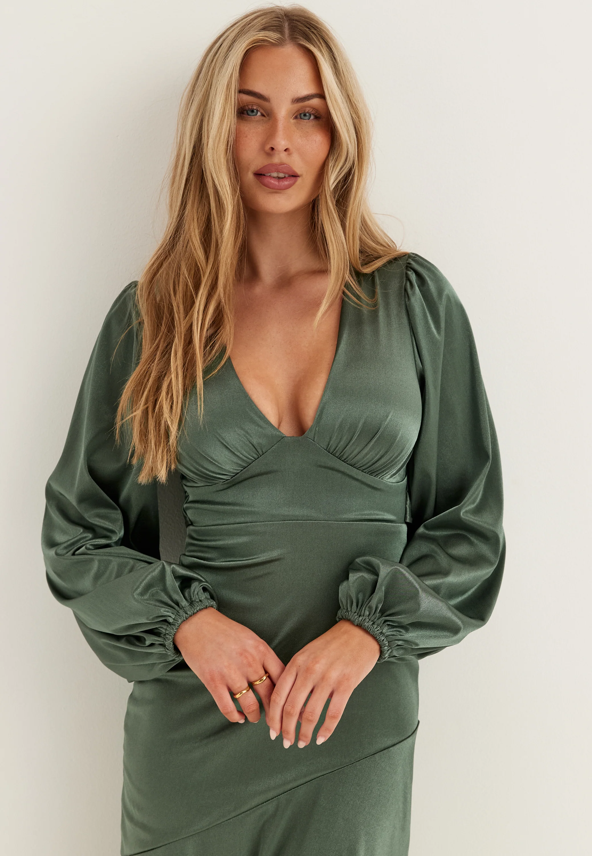 Satin Balloon Sleeve High Low - Image 4