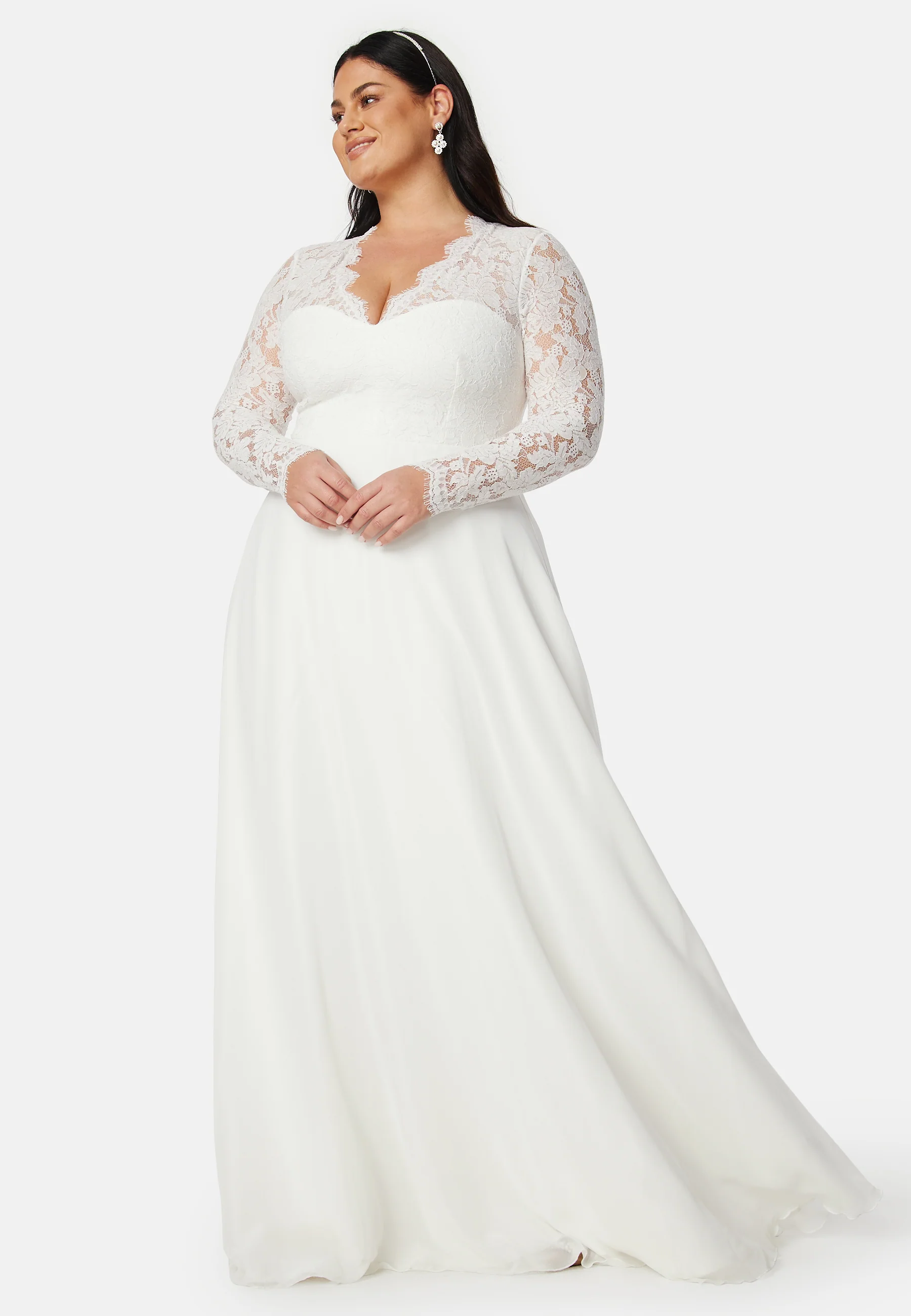 Scallop V-Neck Lace Gown - Image 7