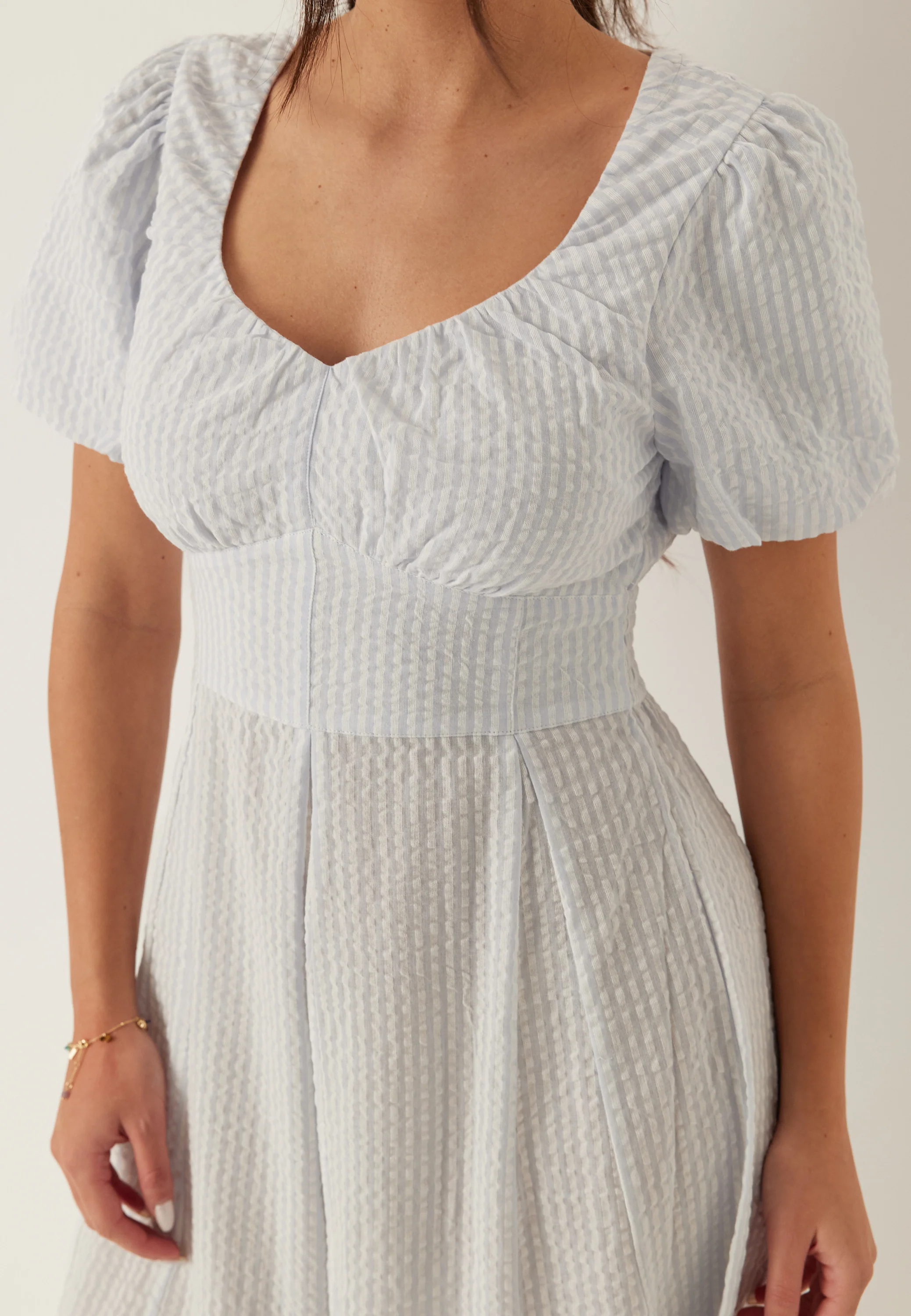 Seersucker Midi Dress - Image 4