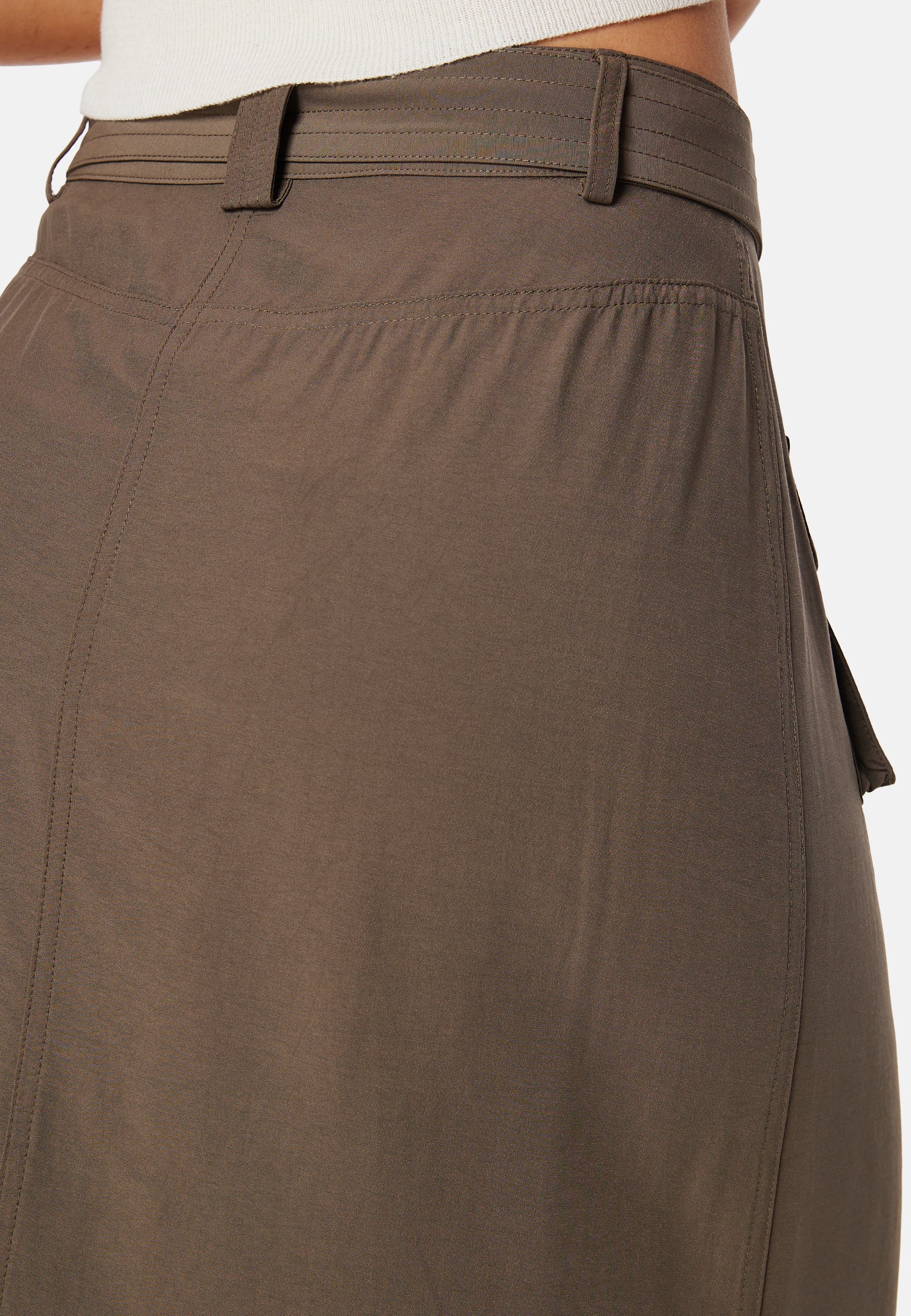 Shaima Cargo Skirt - Image 4