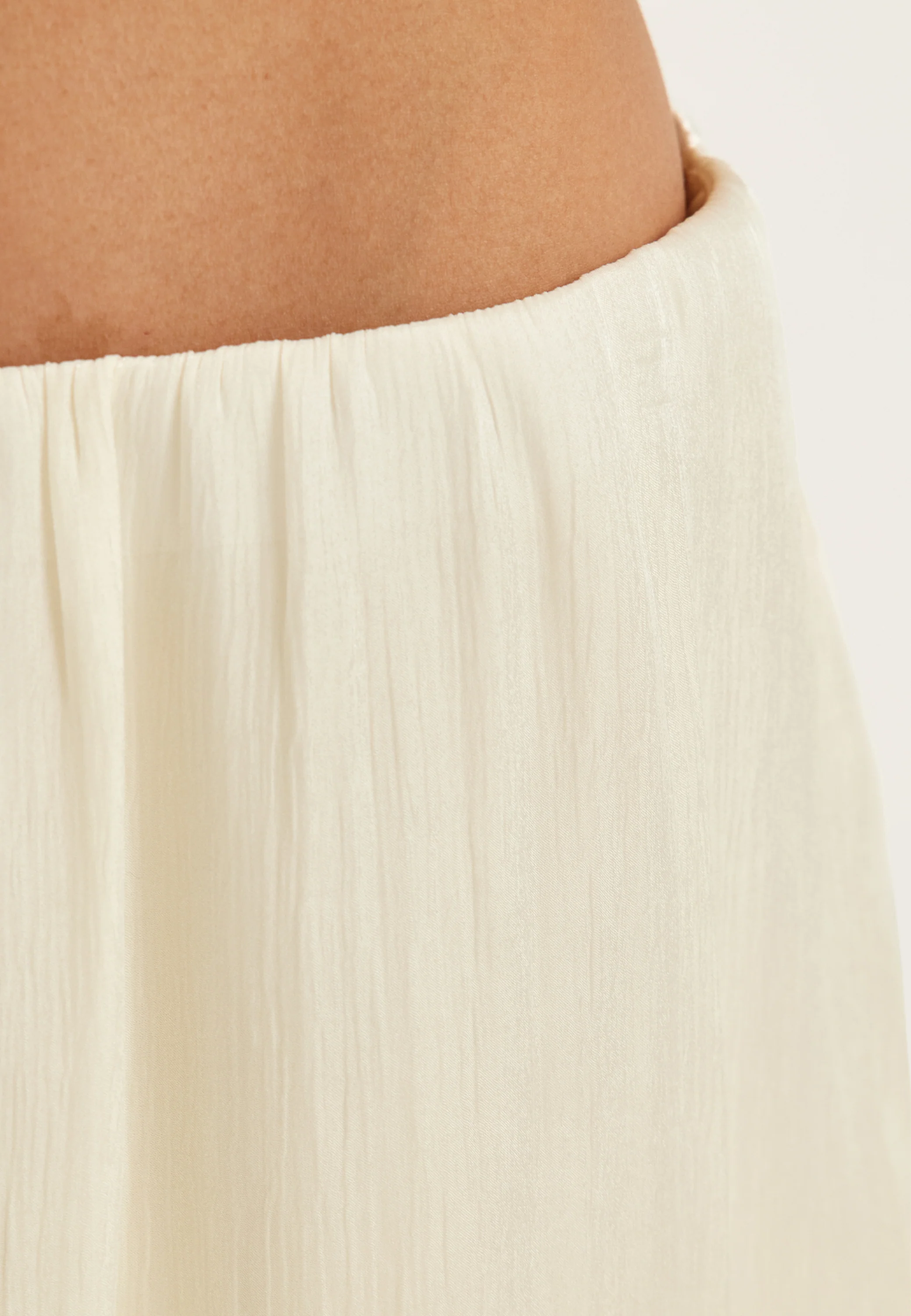 Shimmer Flounce Maxi Skirt - Image 9