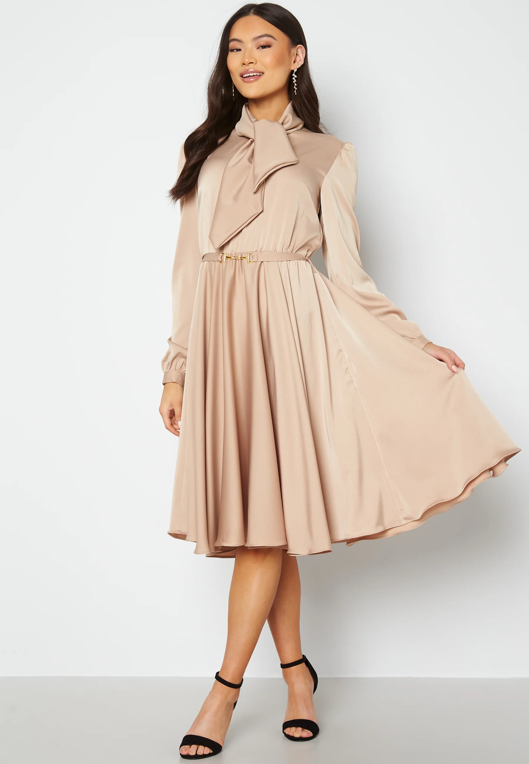 Shiver Dress
