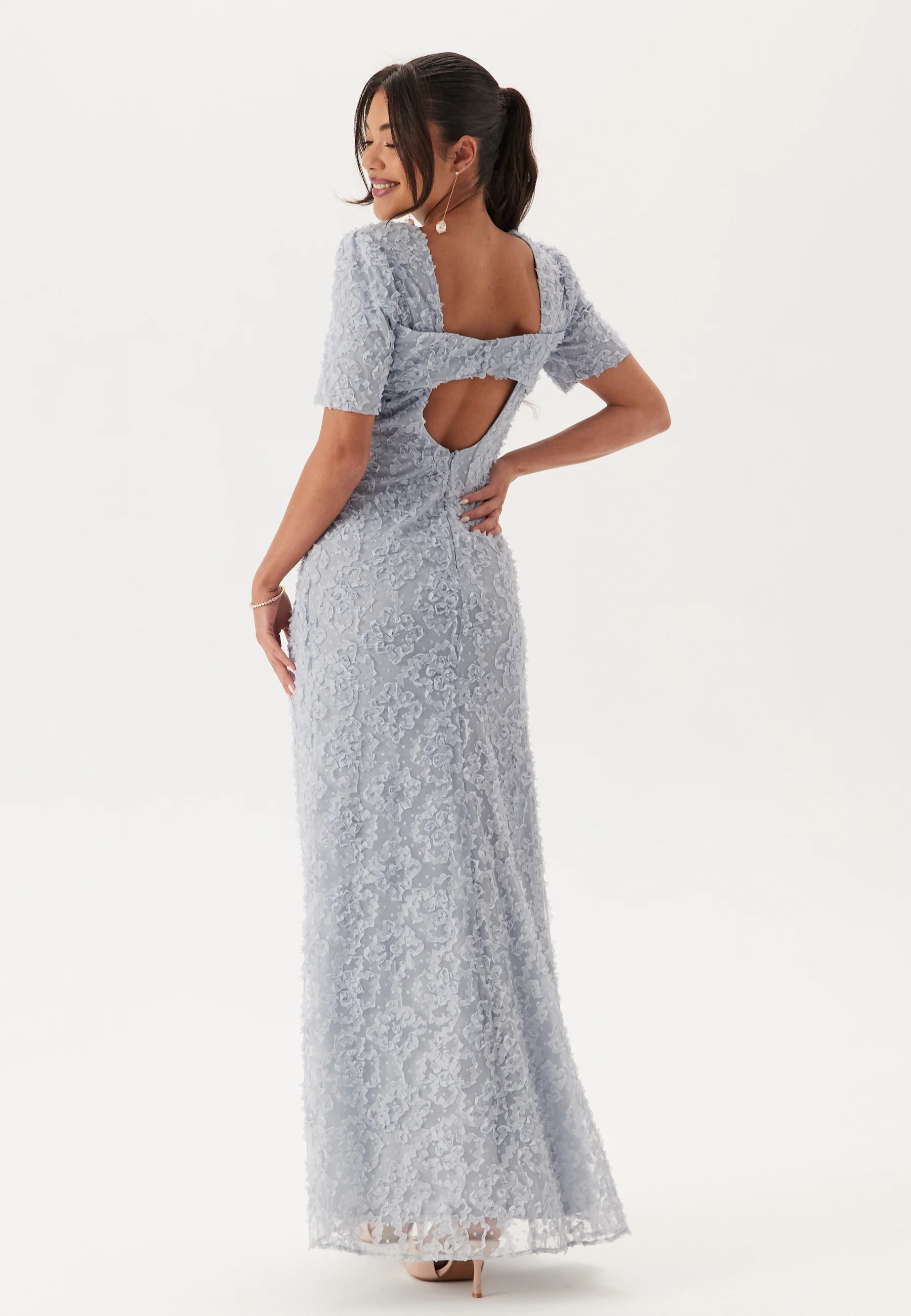 Short Sleeve 3D Floral Gown - Image 3