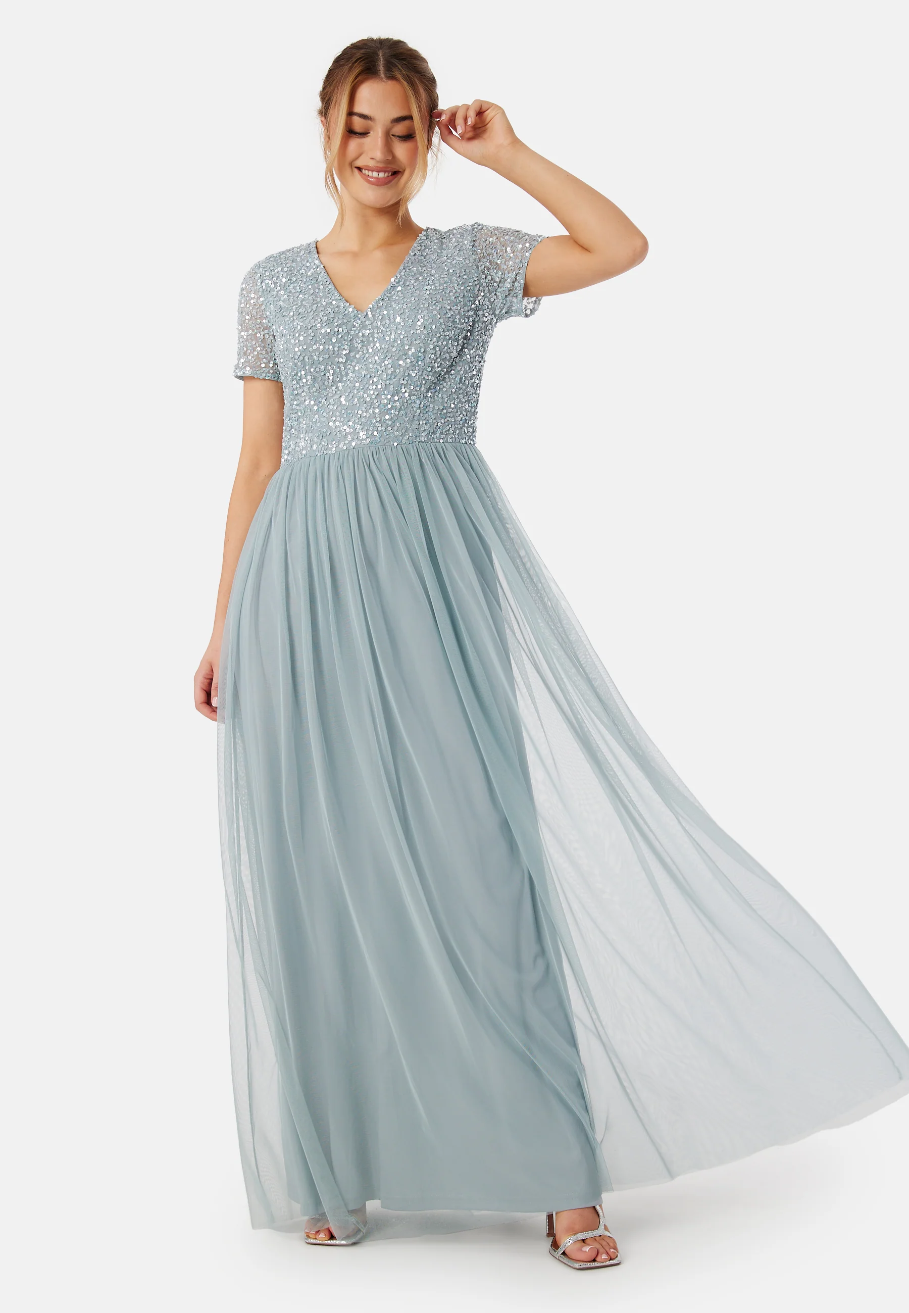 Short Sleeve Sequin Embellished Maxi Dress