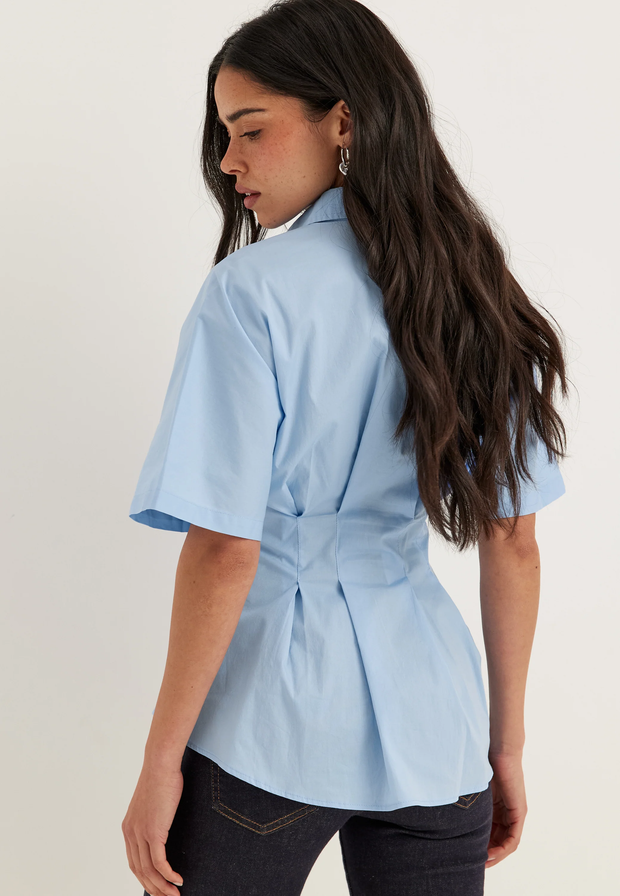 Short Sleeve Waist Shirt - Image 2