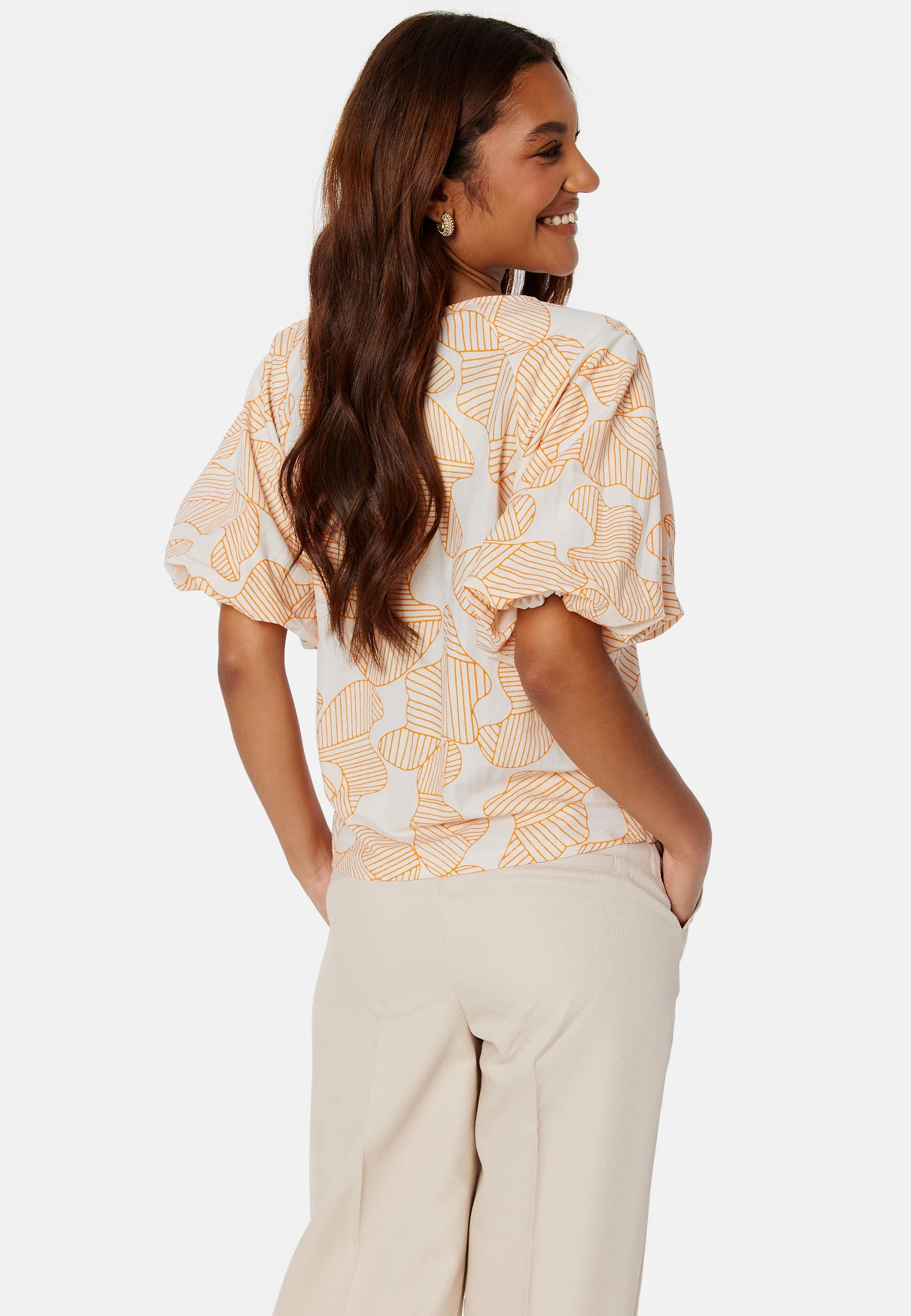 Sila S/S Top - Image 4