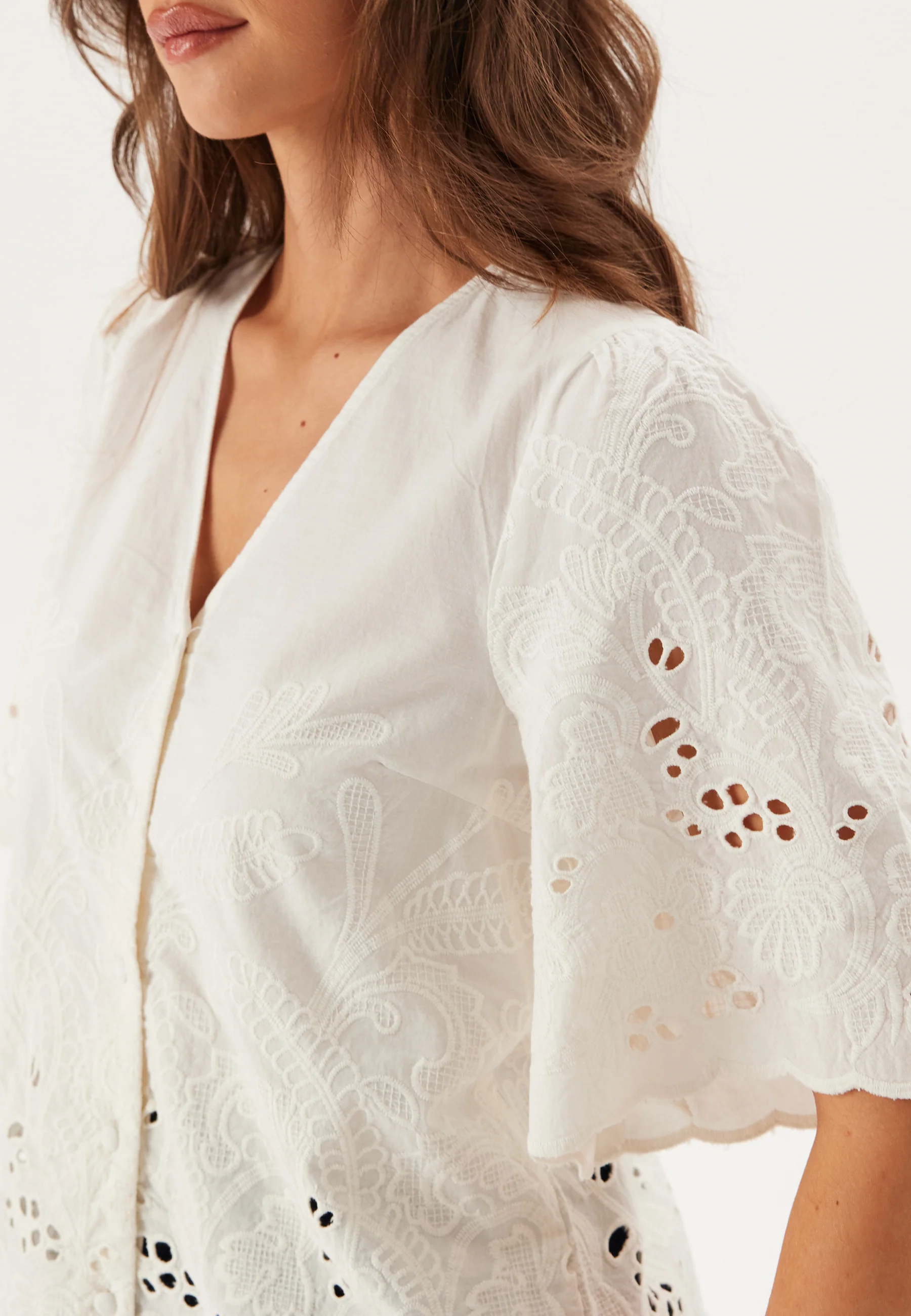 Slfdahlia Ss Broderi Shirt - Image 4