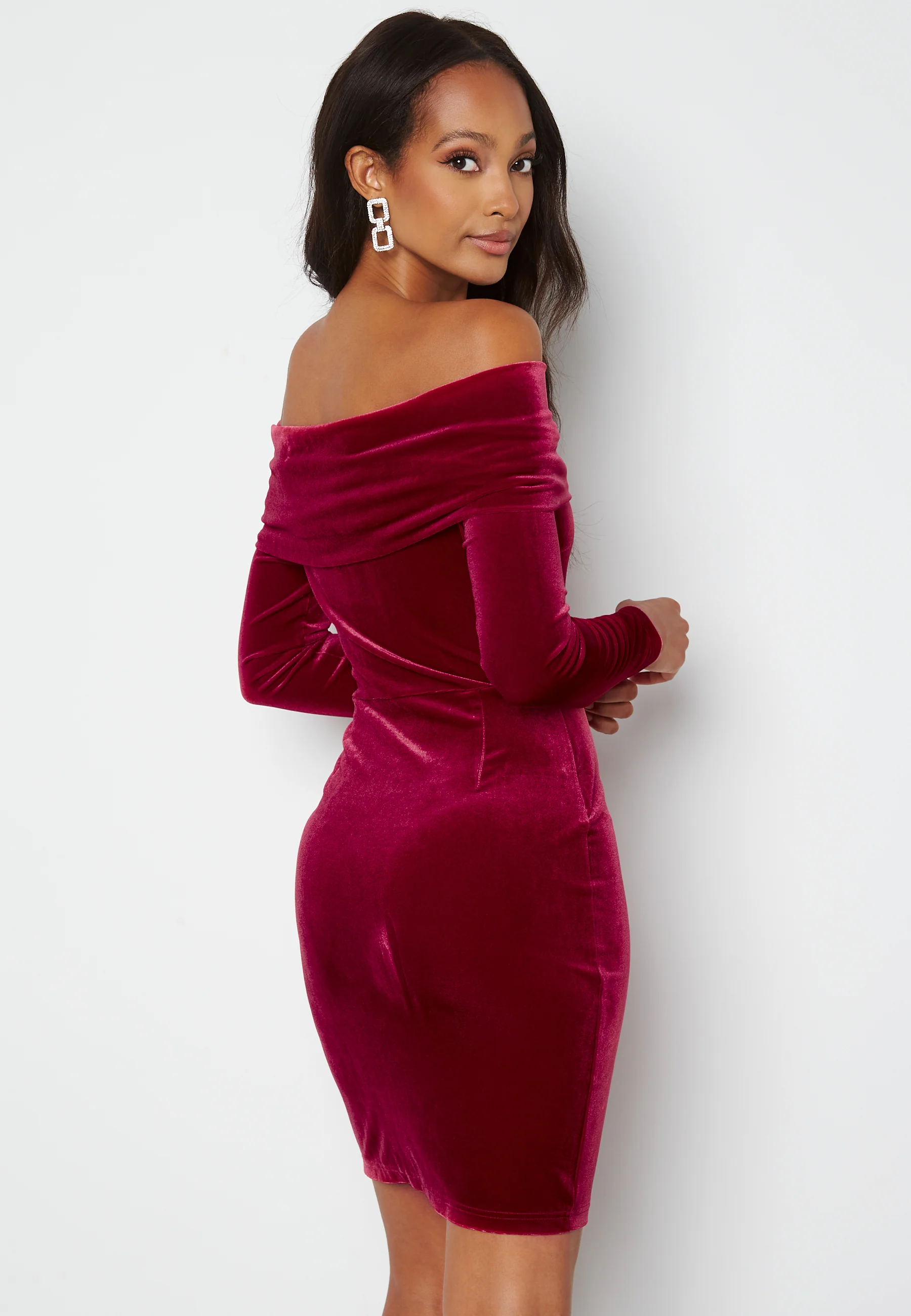 Sofielle Velvet Dress - Image 3