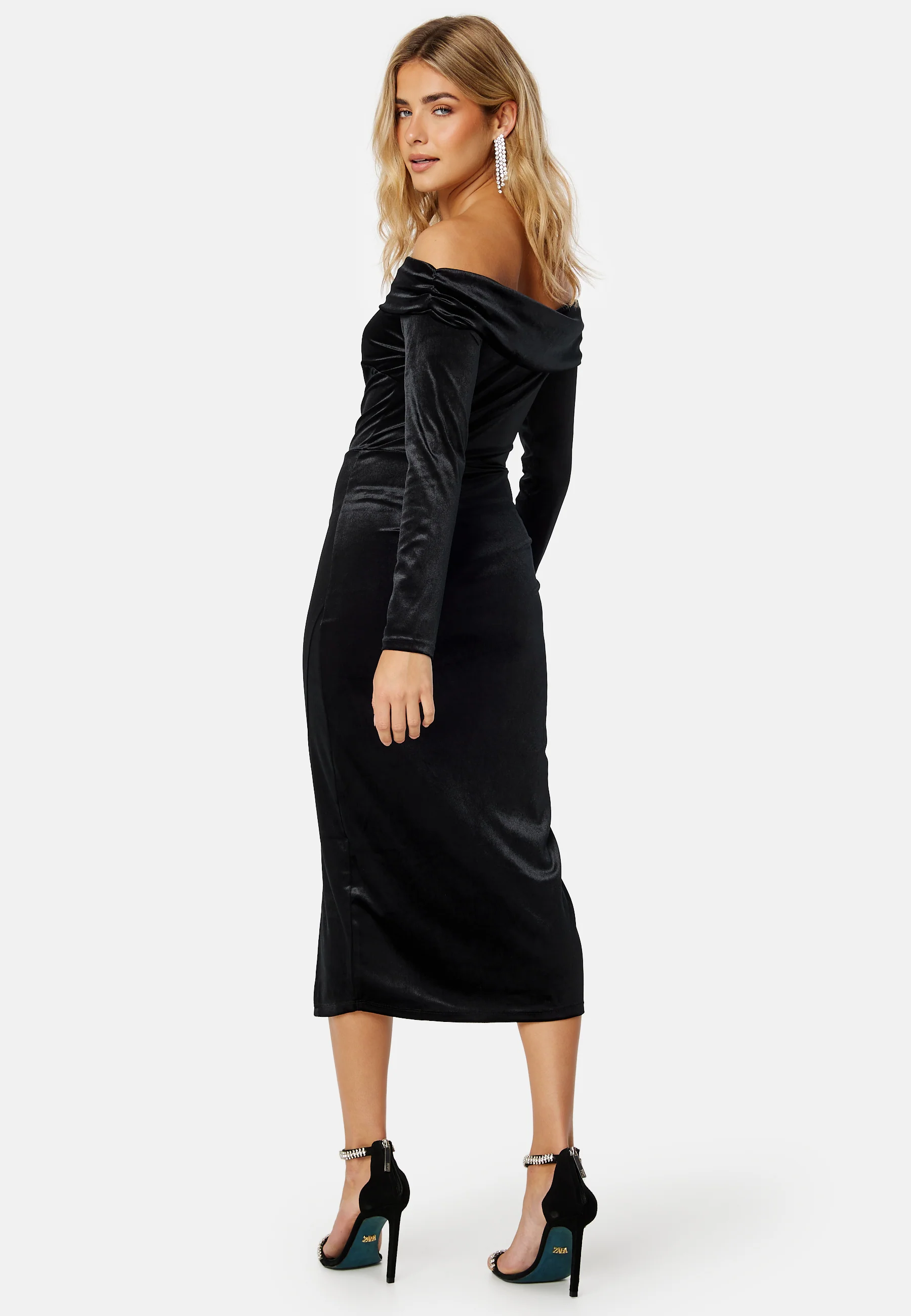 Sofielle Velvet Midi Dress - Image 3