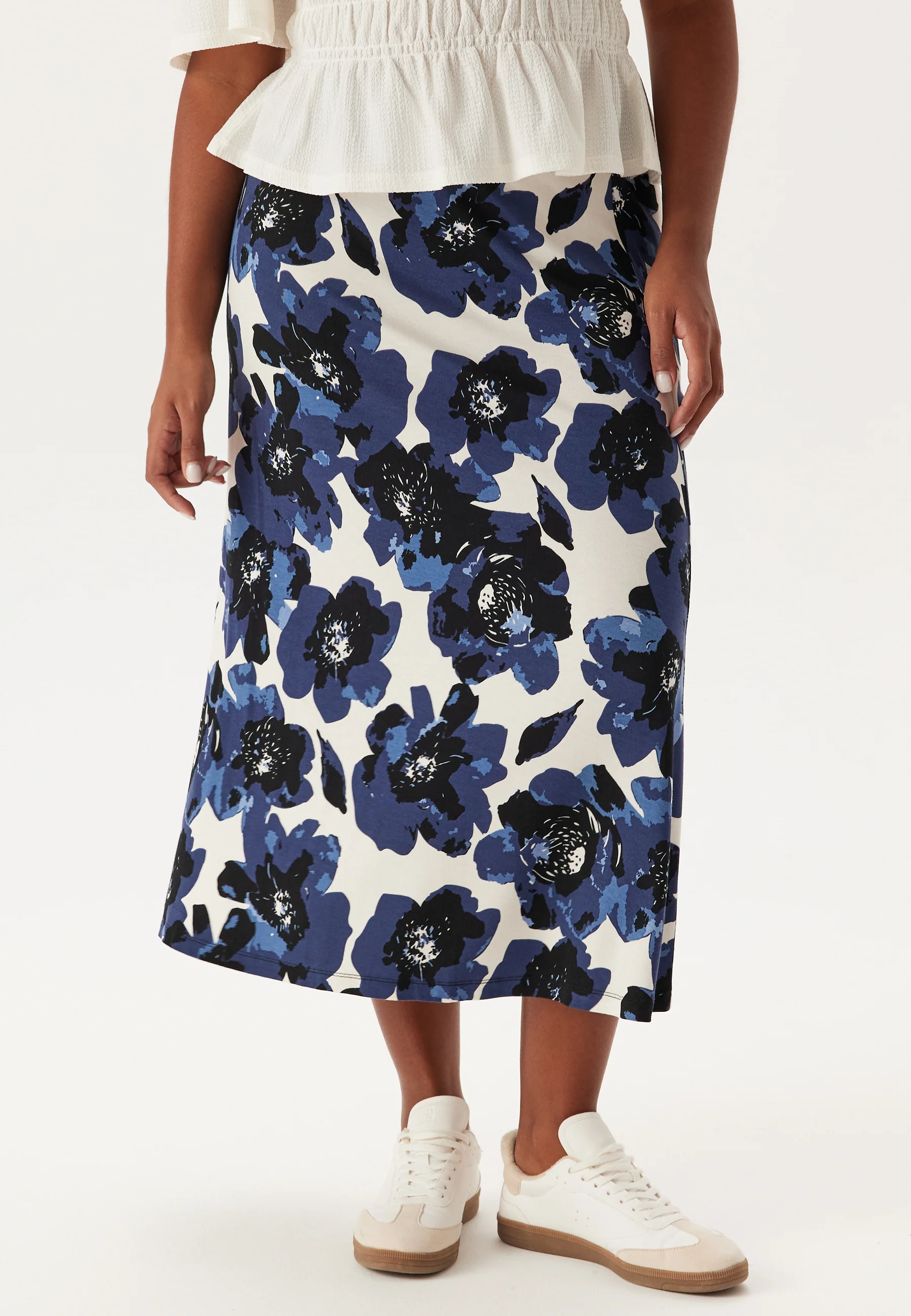 Soft Midi Skirt - Image 5