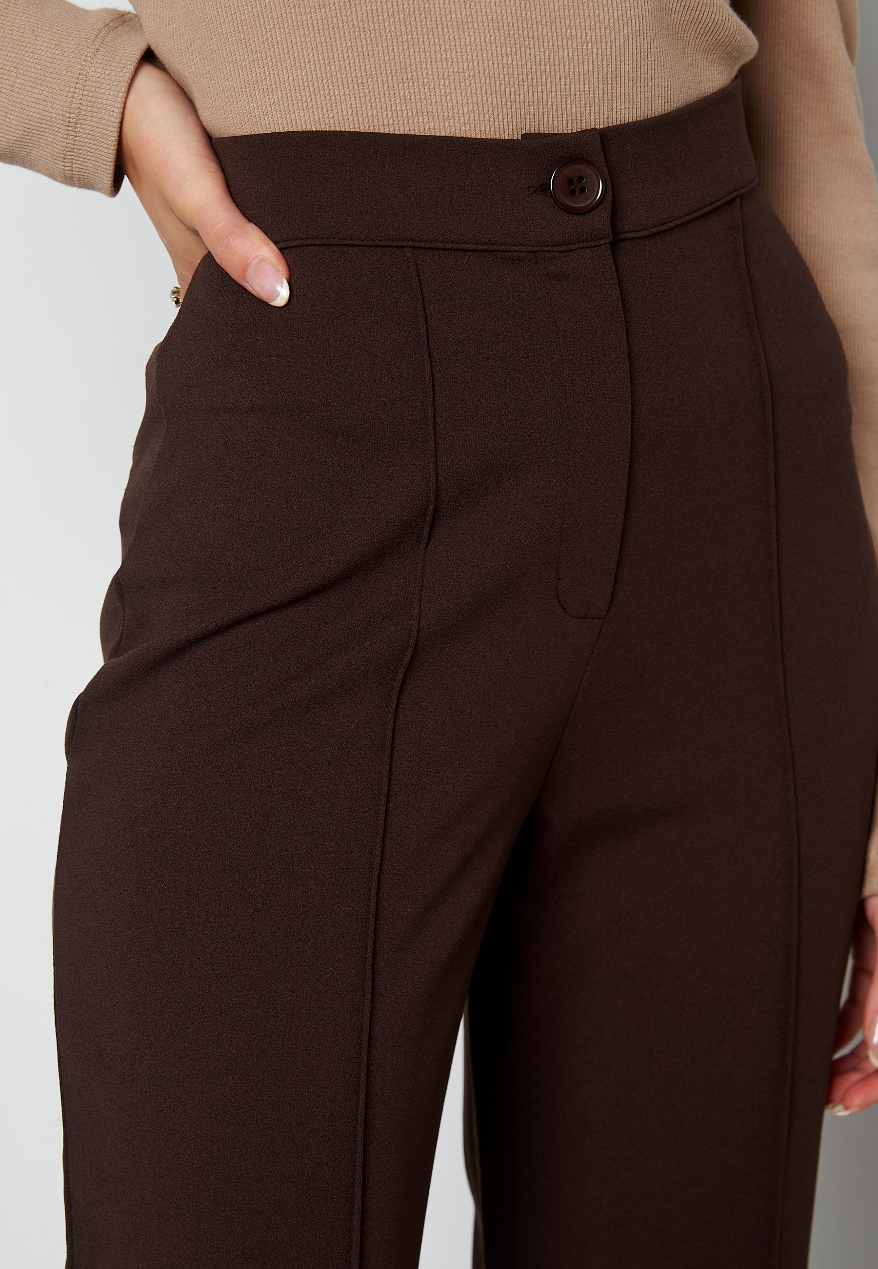 Soft Suit Ankle Pants - Image 4