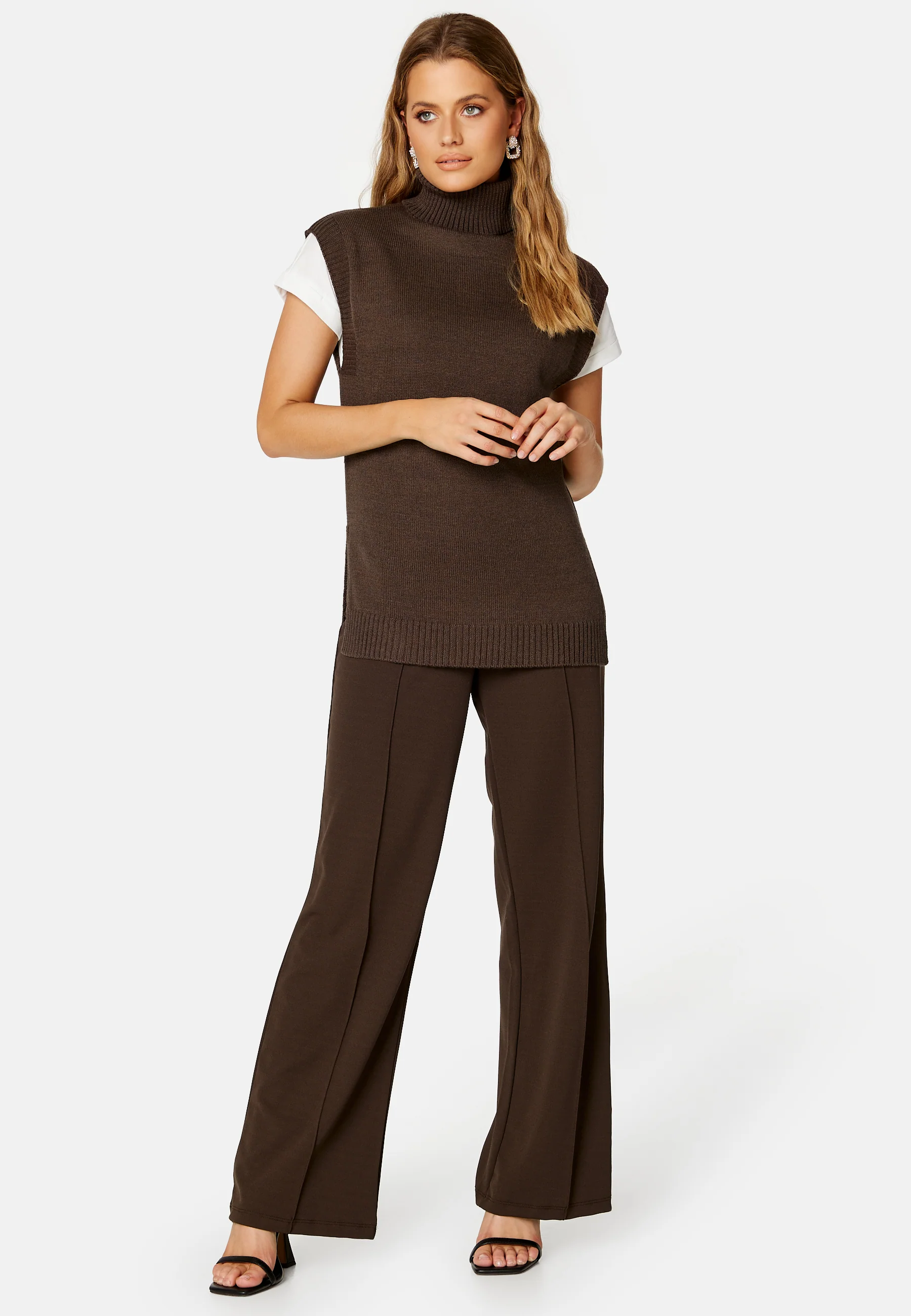 Solana knitted vest - Image 2