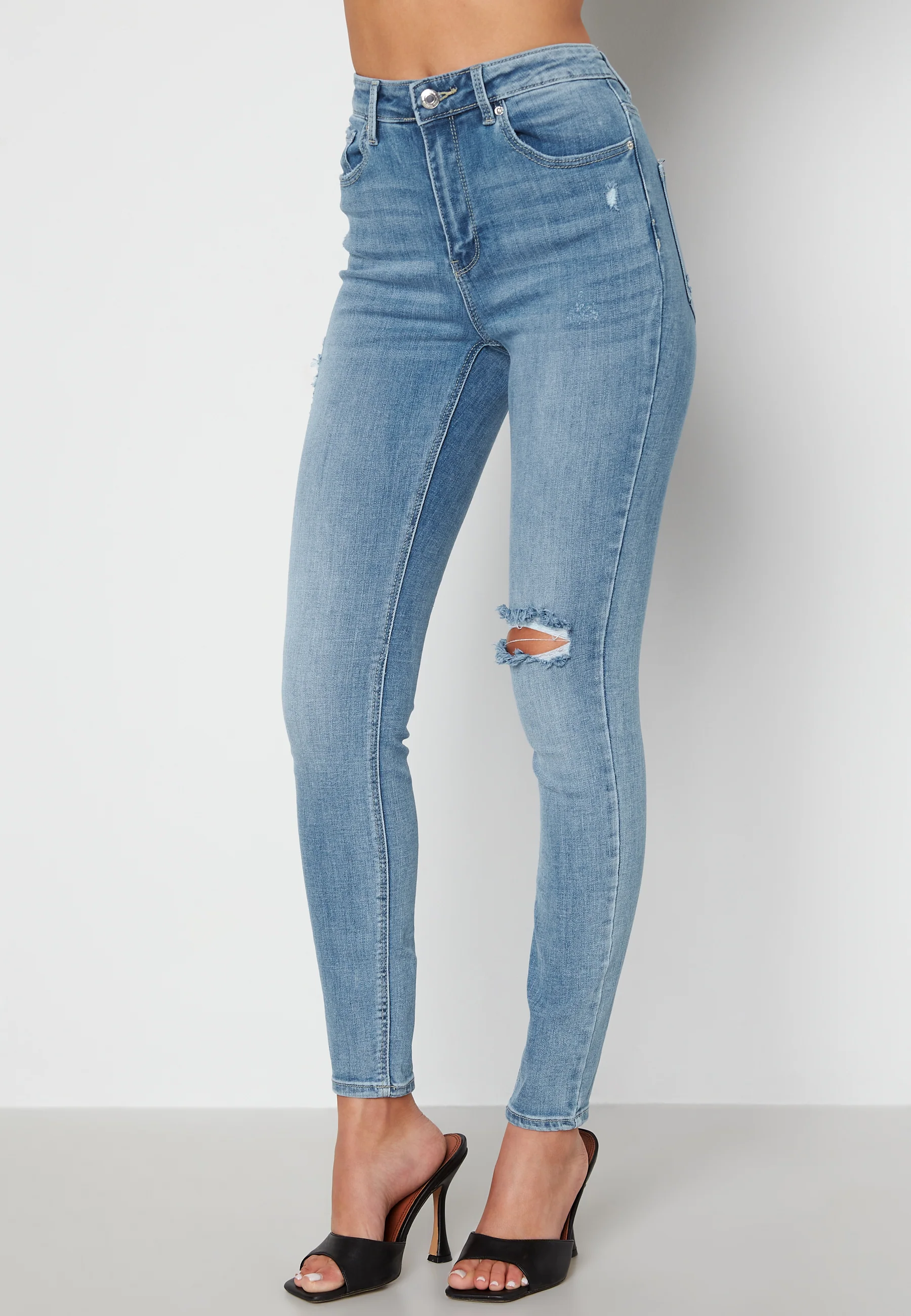 Sophia HR Skinny Jeans - Image 4
