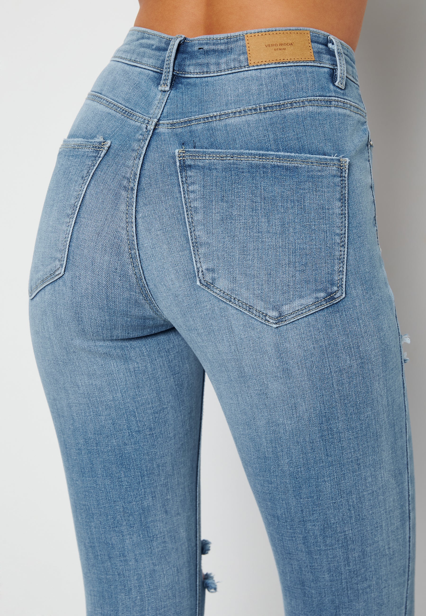 Sophia HR Skinny Jeans - Image 6