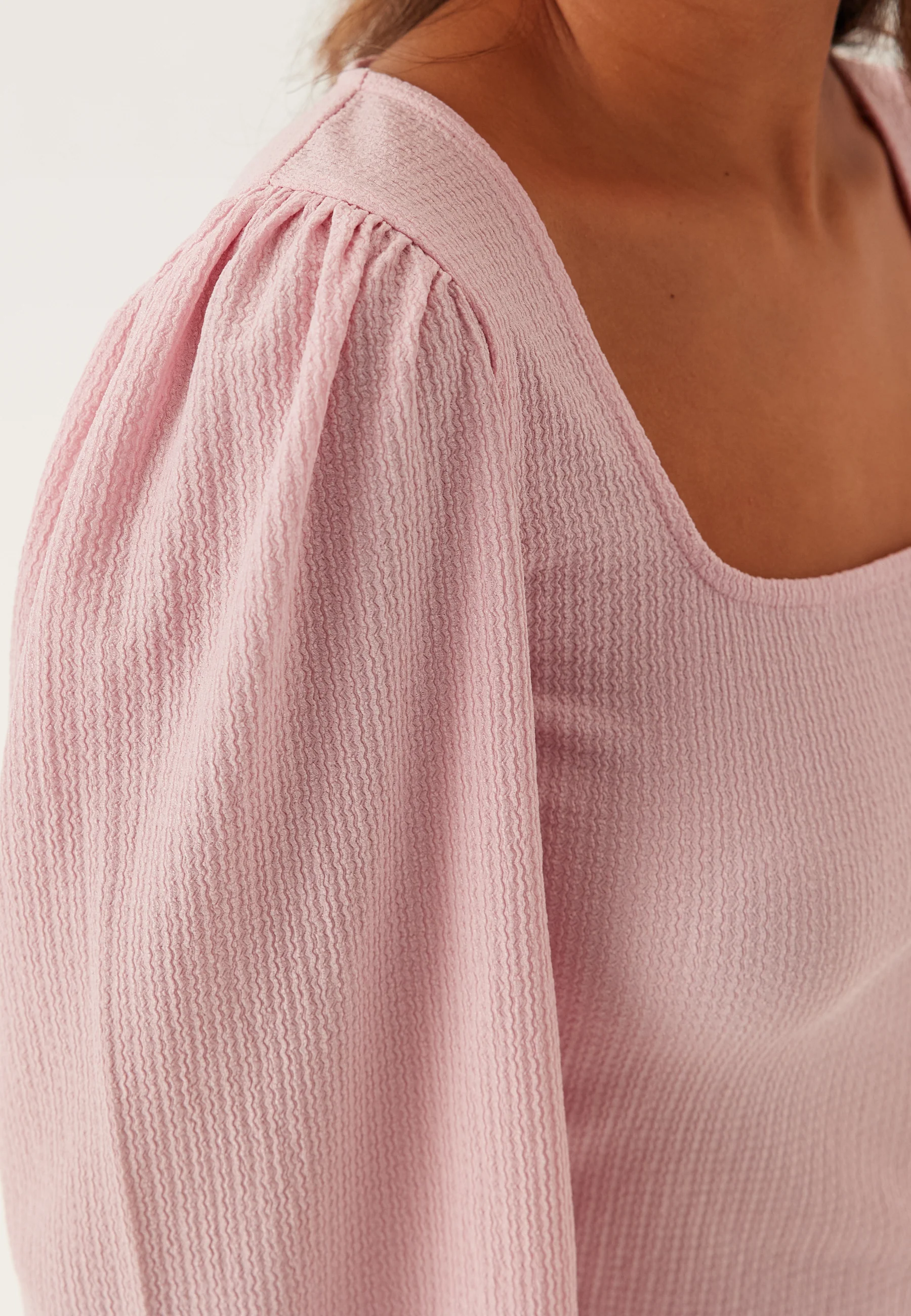 Square Neck Balloon Sleeve Top - Image 4