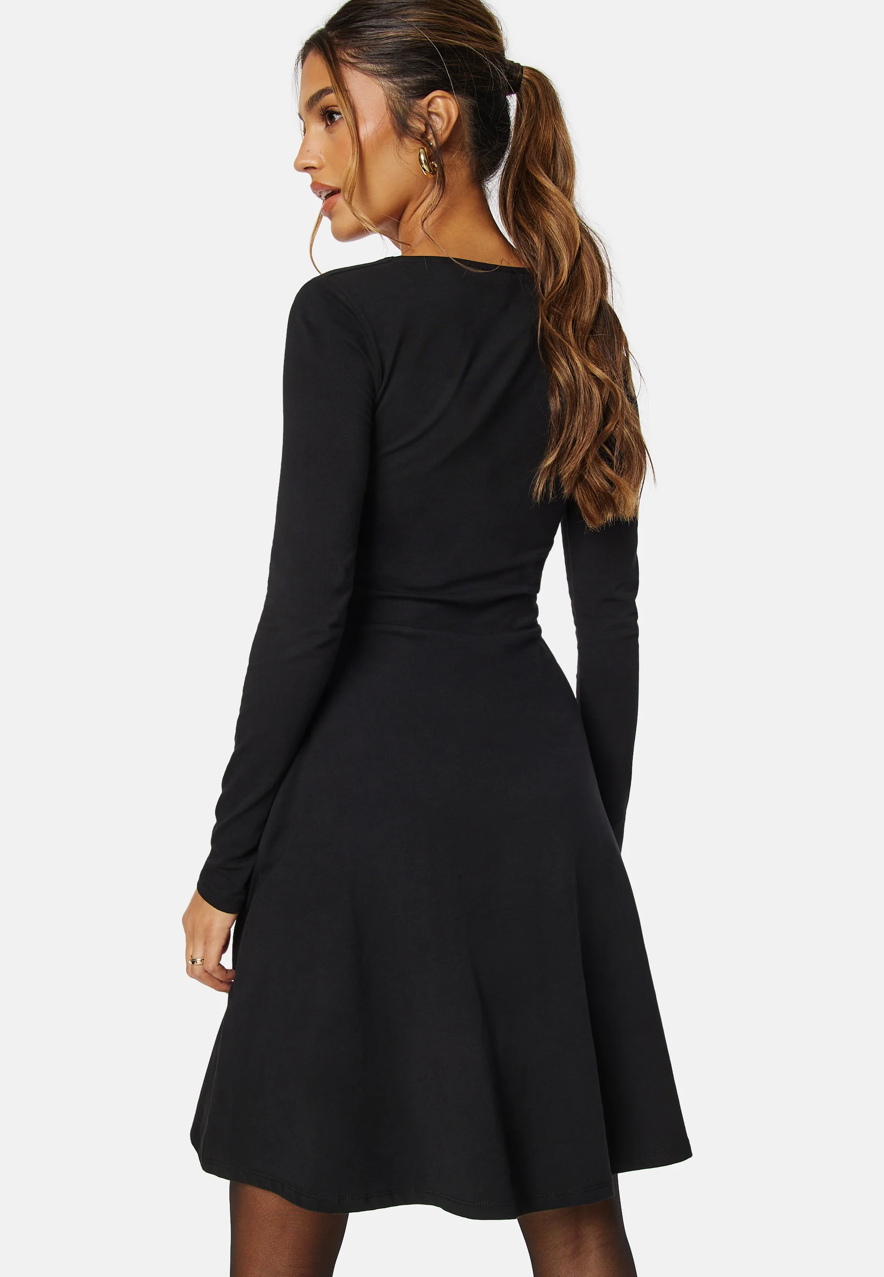 Square V-neck L/S Skater Dress - Image 3