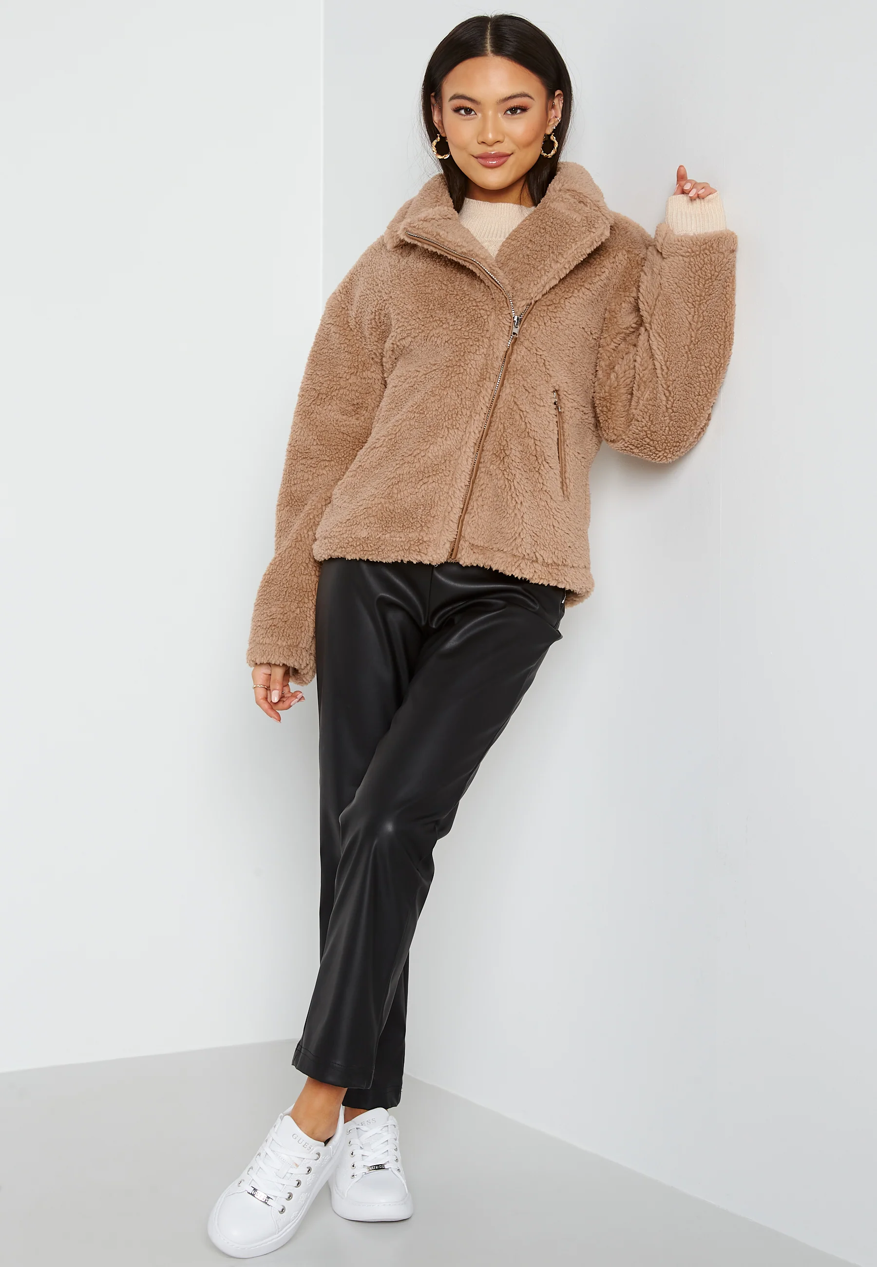 Stella Teddy Jacket - Image 2