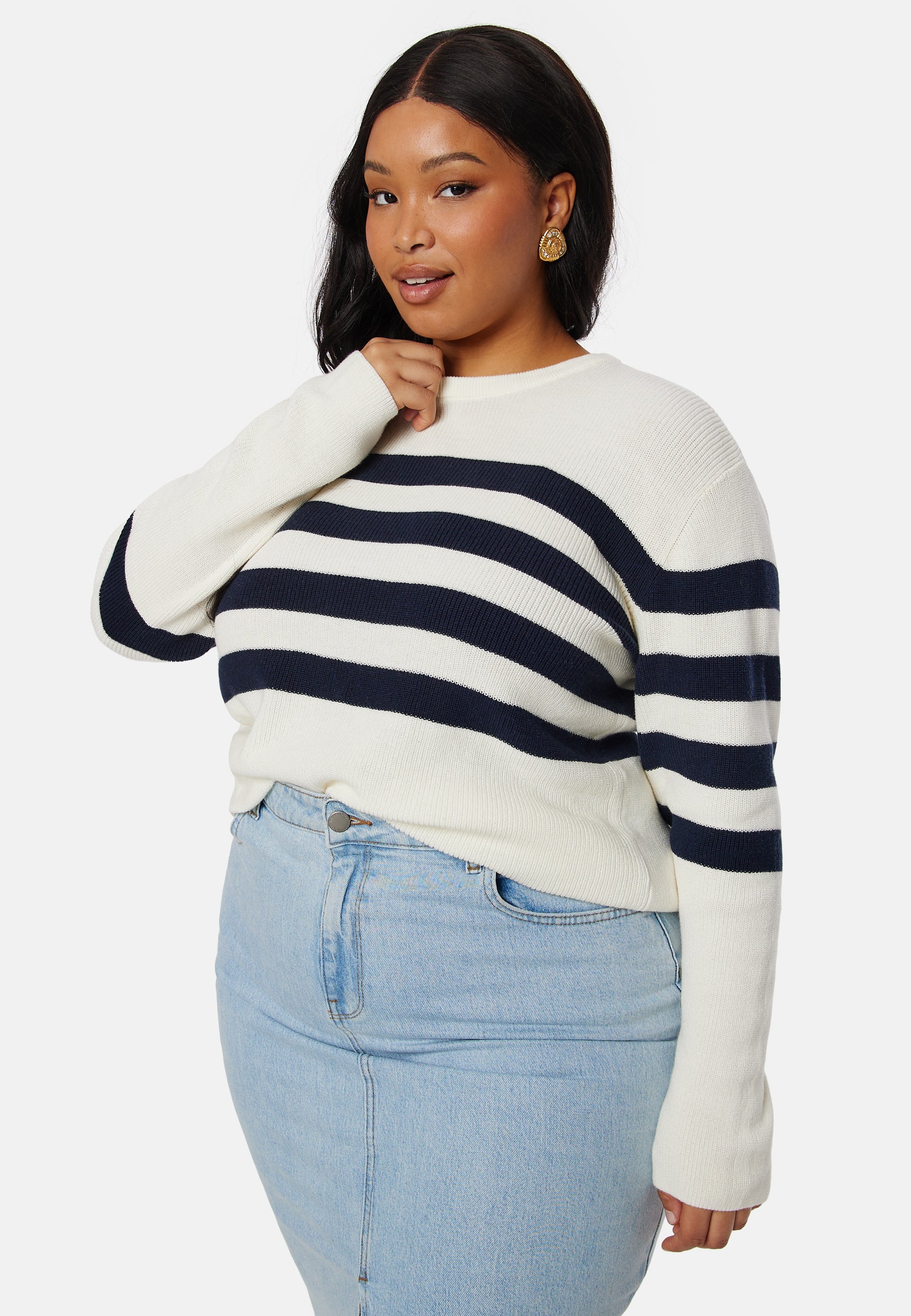 Striped O-neck  Knitted Sweater - Image 6