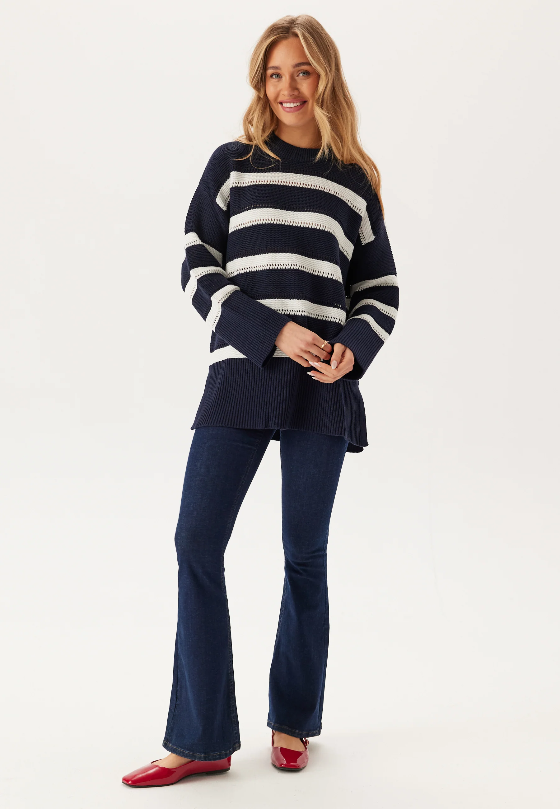 Striped Textured C-neck - Image 4