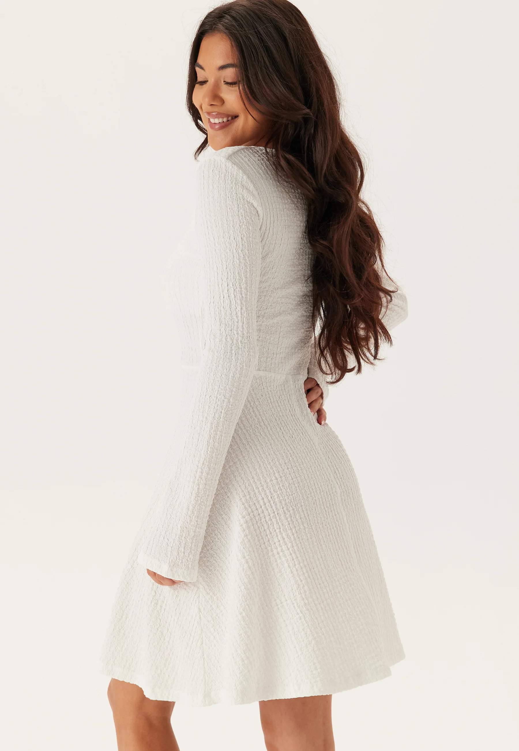Structured V-neck Skater Dress - Image 3