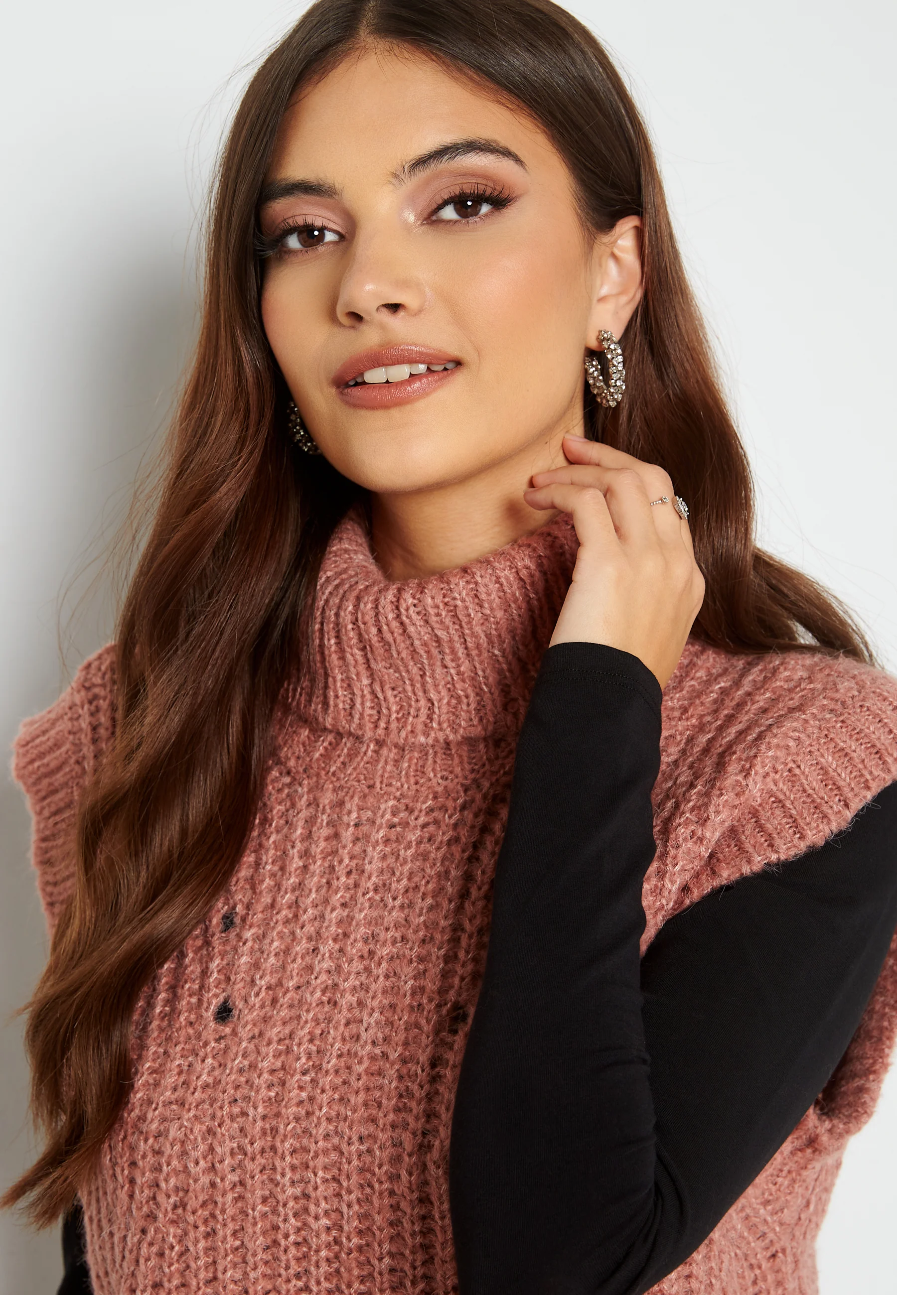 Suba Rollneck Knit Vest - Image 4