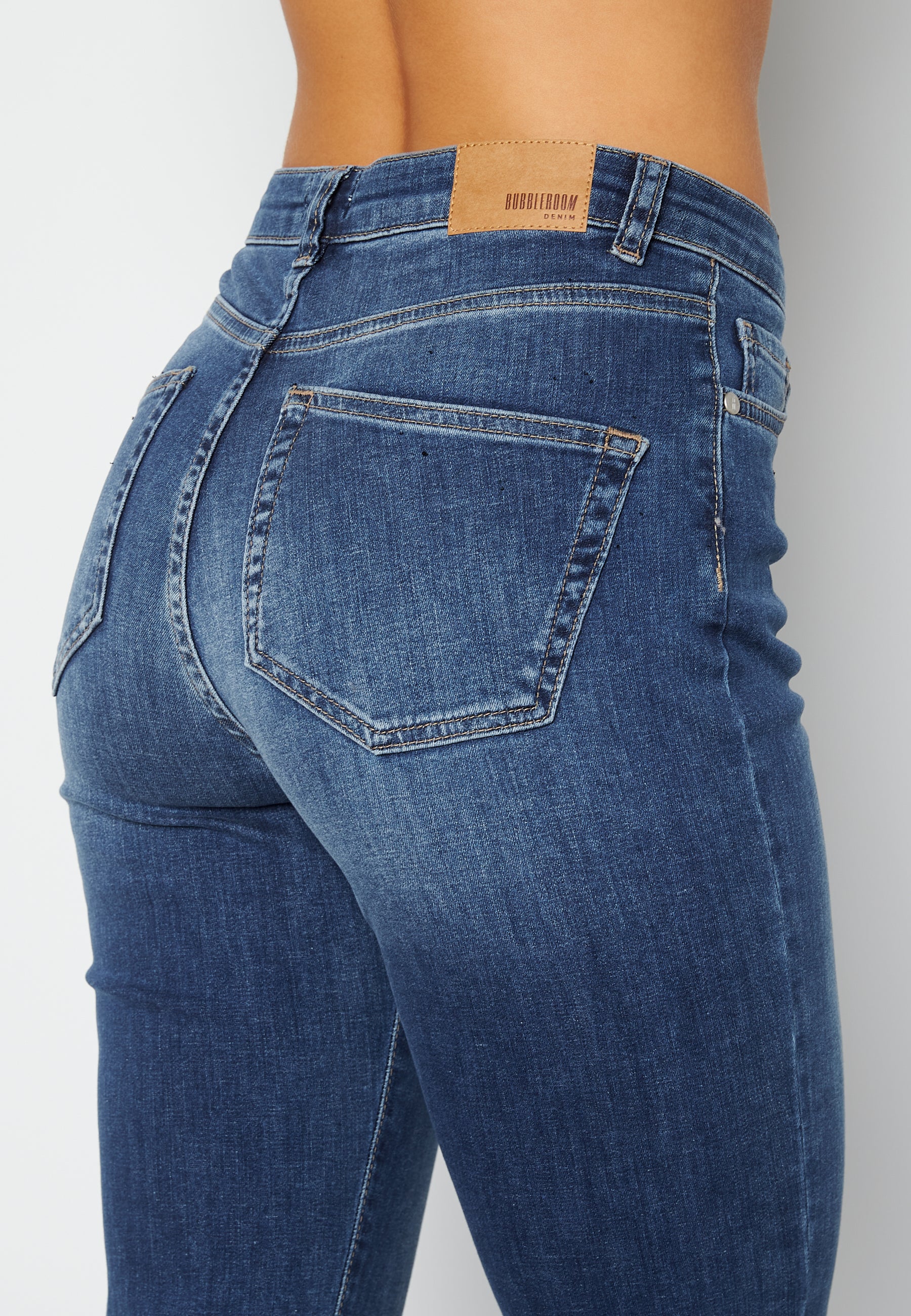 Tanja Cropped Jeans - Image 5