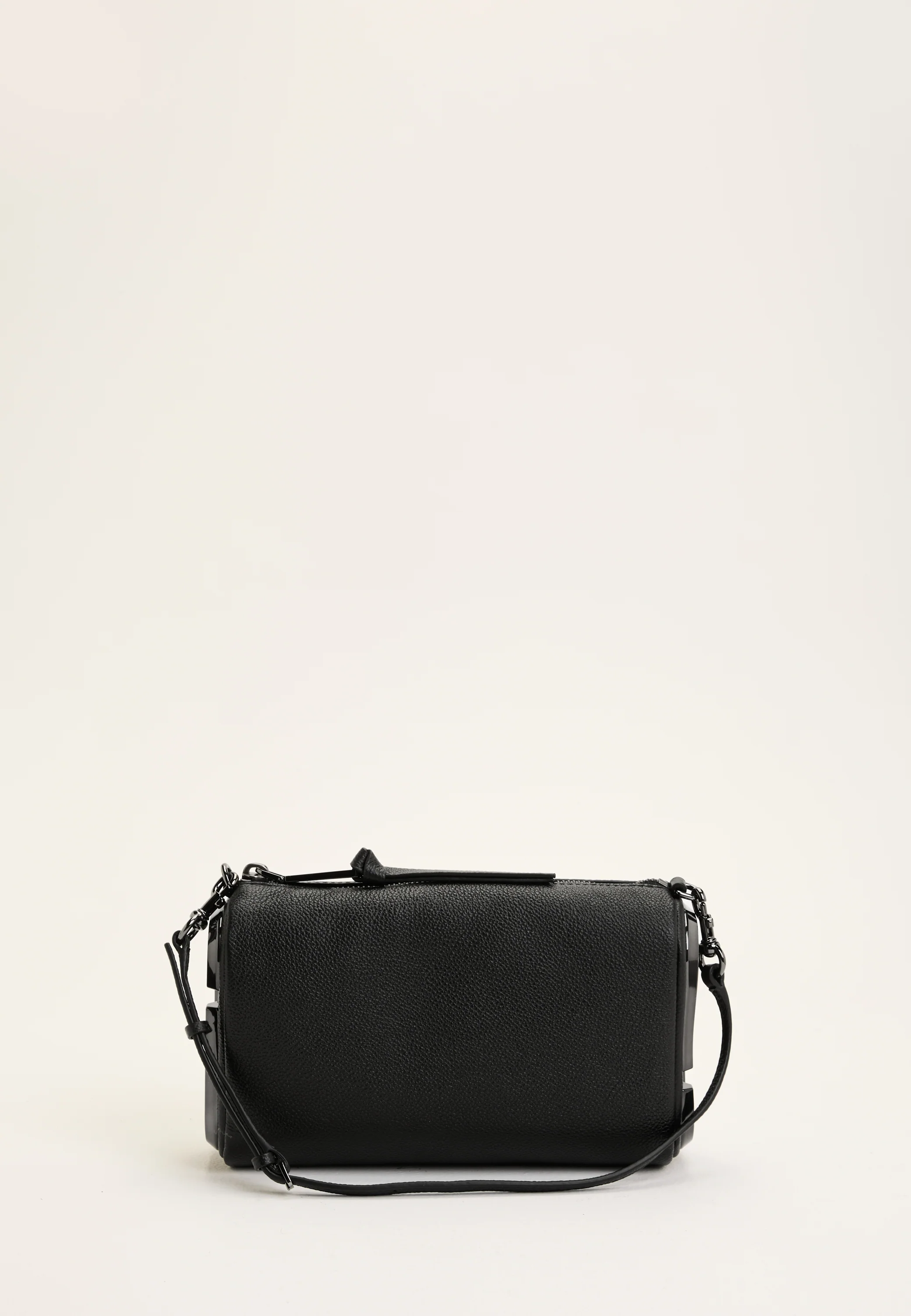 The Snapshot Shoulder - Image 6