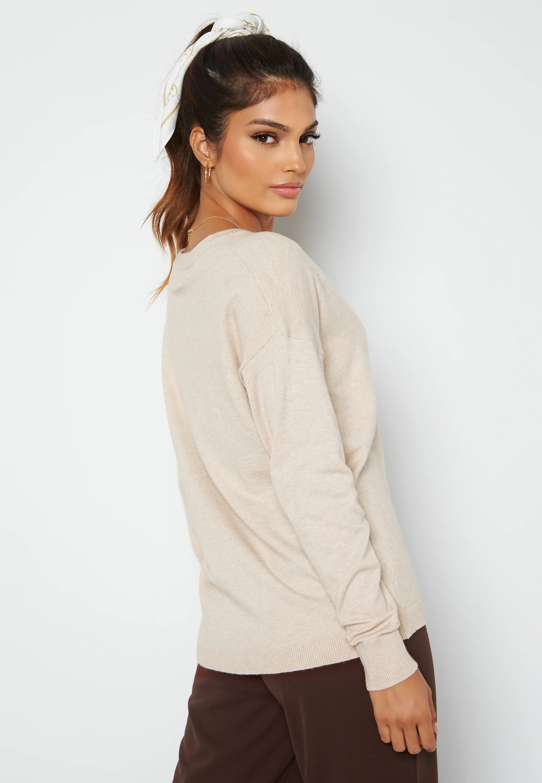 Thess L/S V-Neck Knit - Image 3