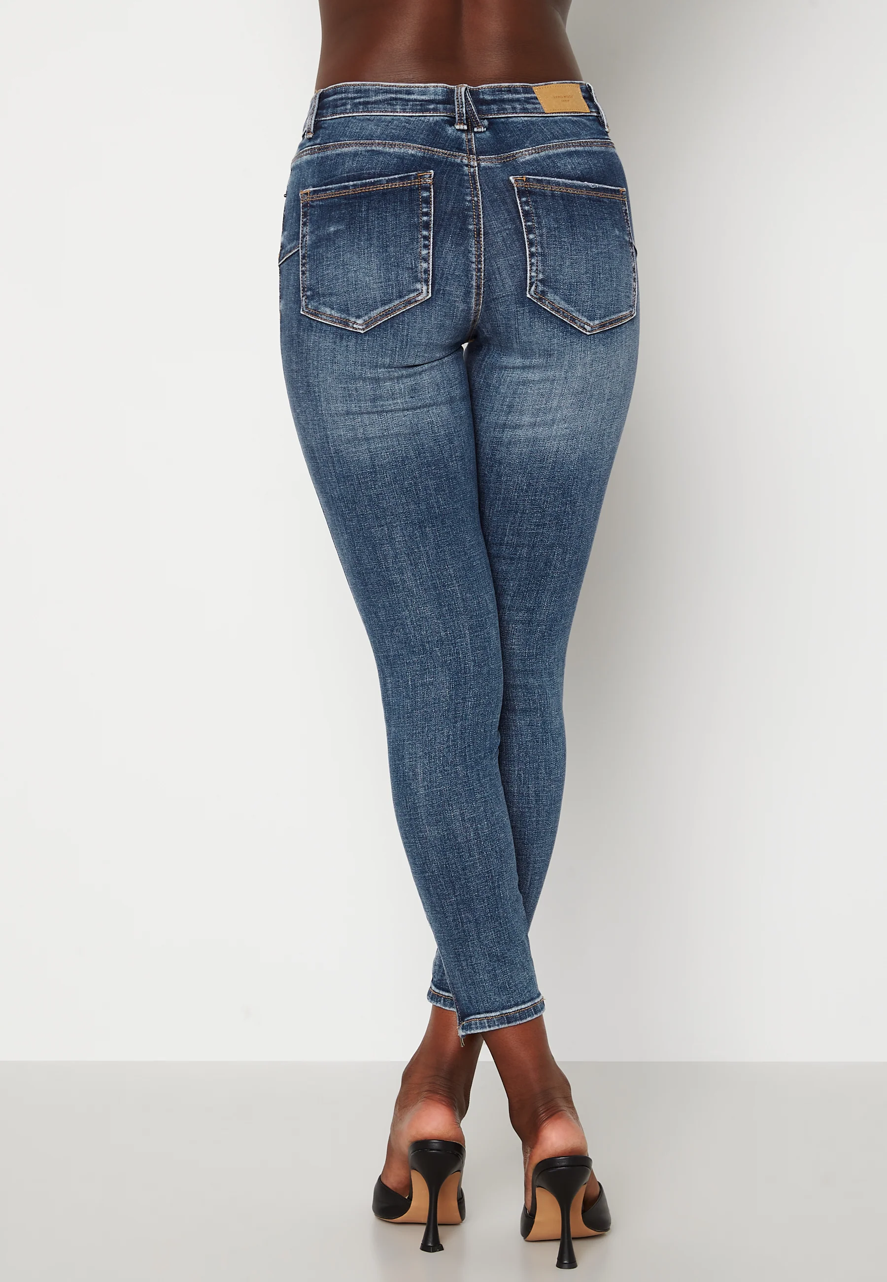 Tilde Ankle Zip - Image 3