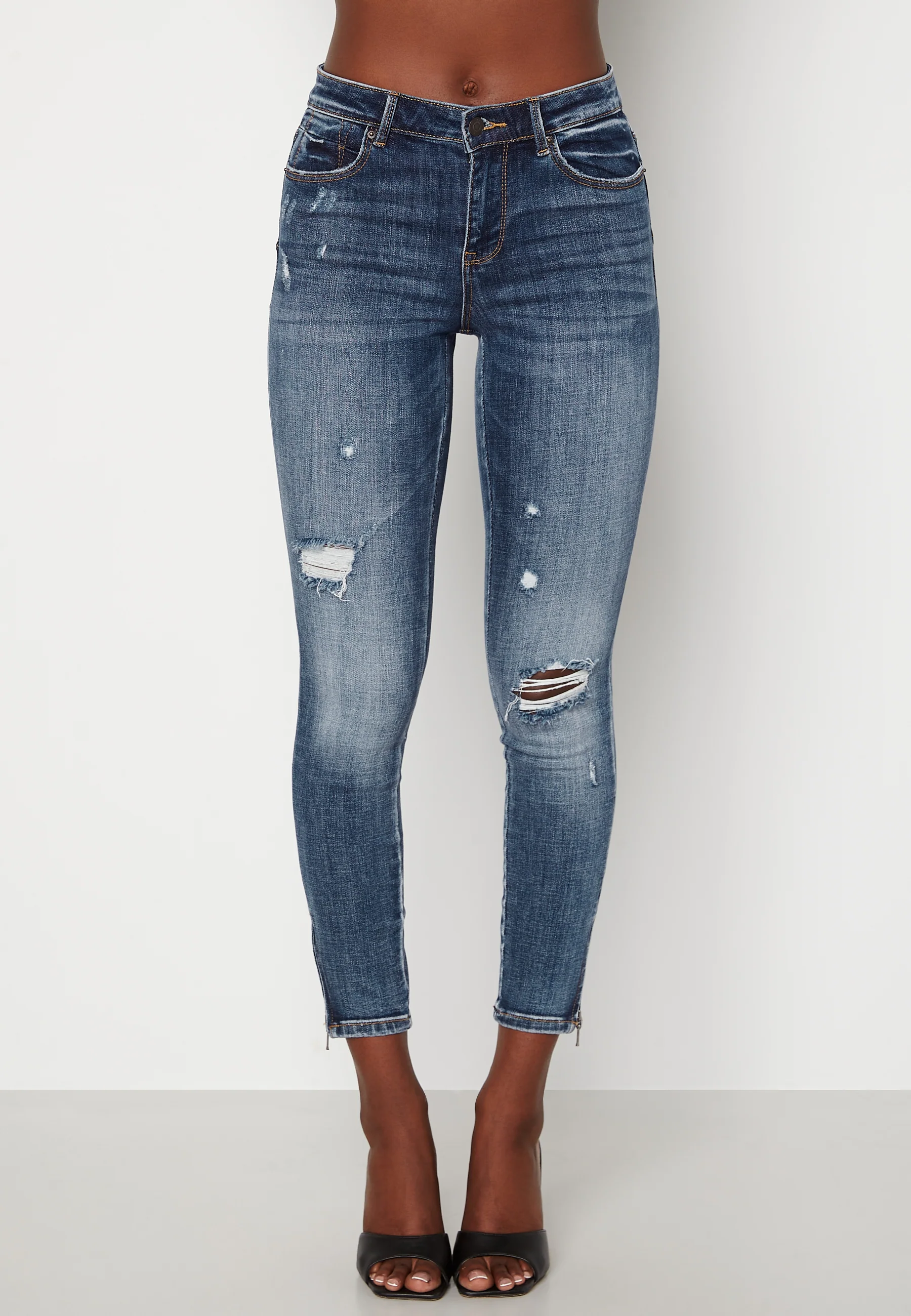 Tilde Ankle Zip - Image 4