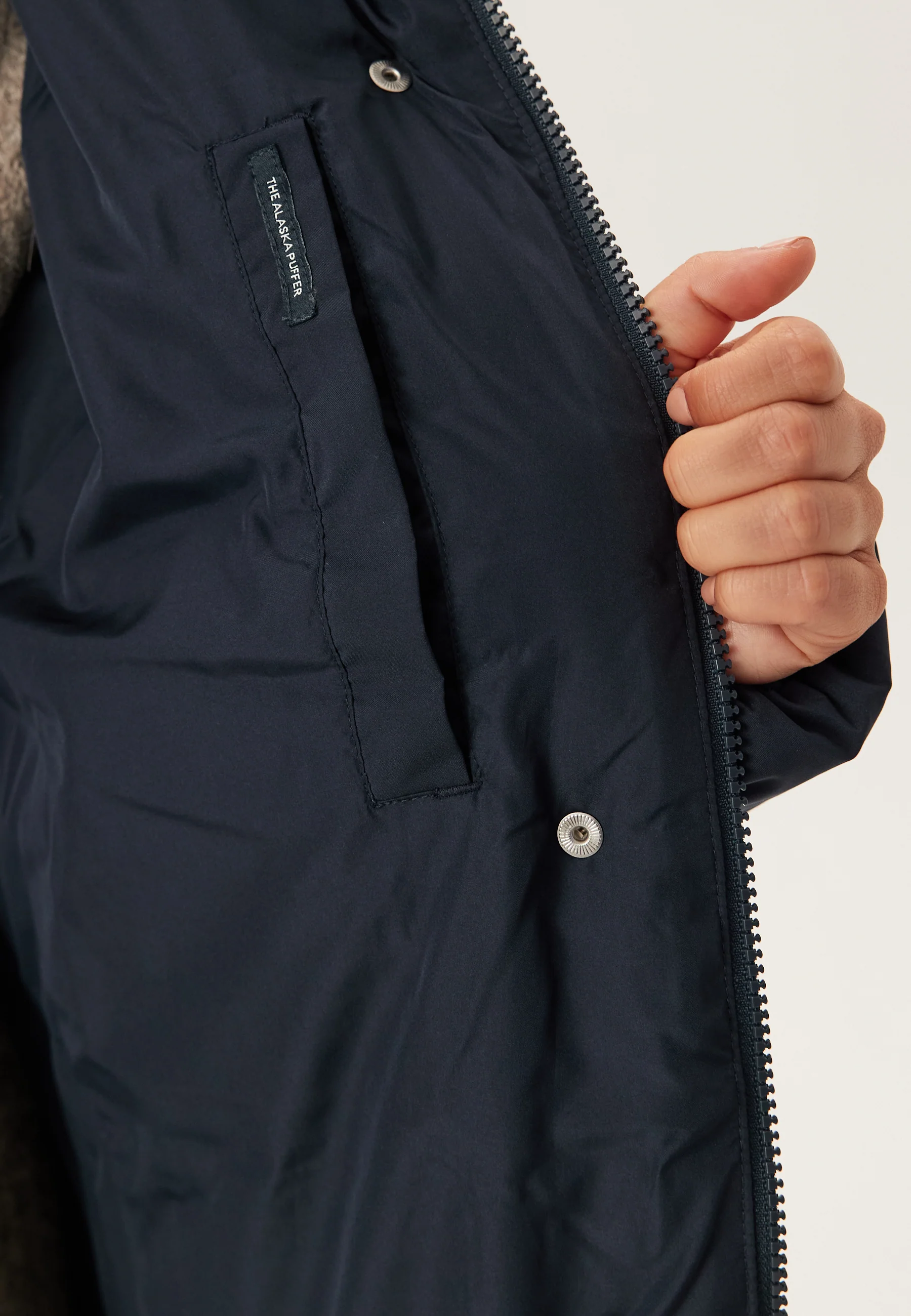 Tjw Alaska Grid Dwn Mxi Coat - Image 6