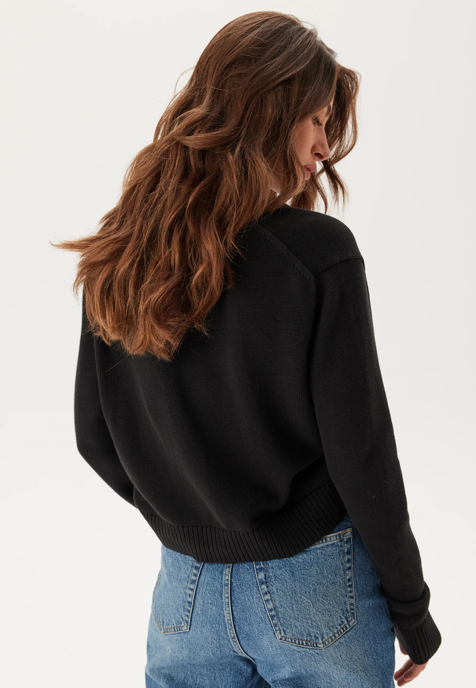 Tjw Essential Badge Cardigan - Image 2
