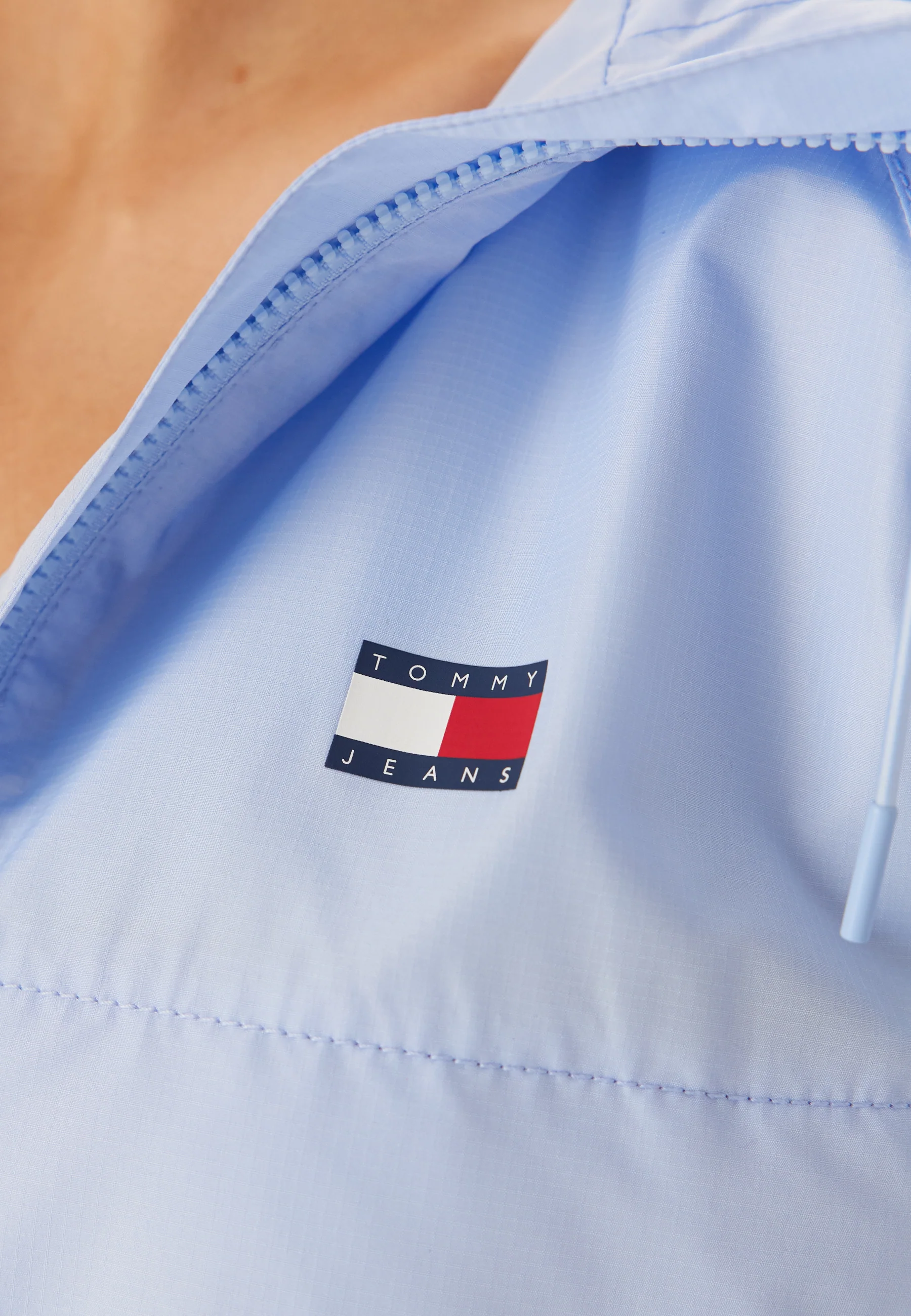 Tjw Essential Windbreaker Ext - Image 4