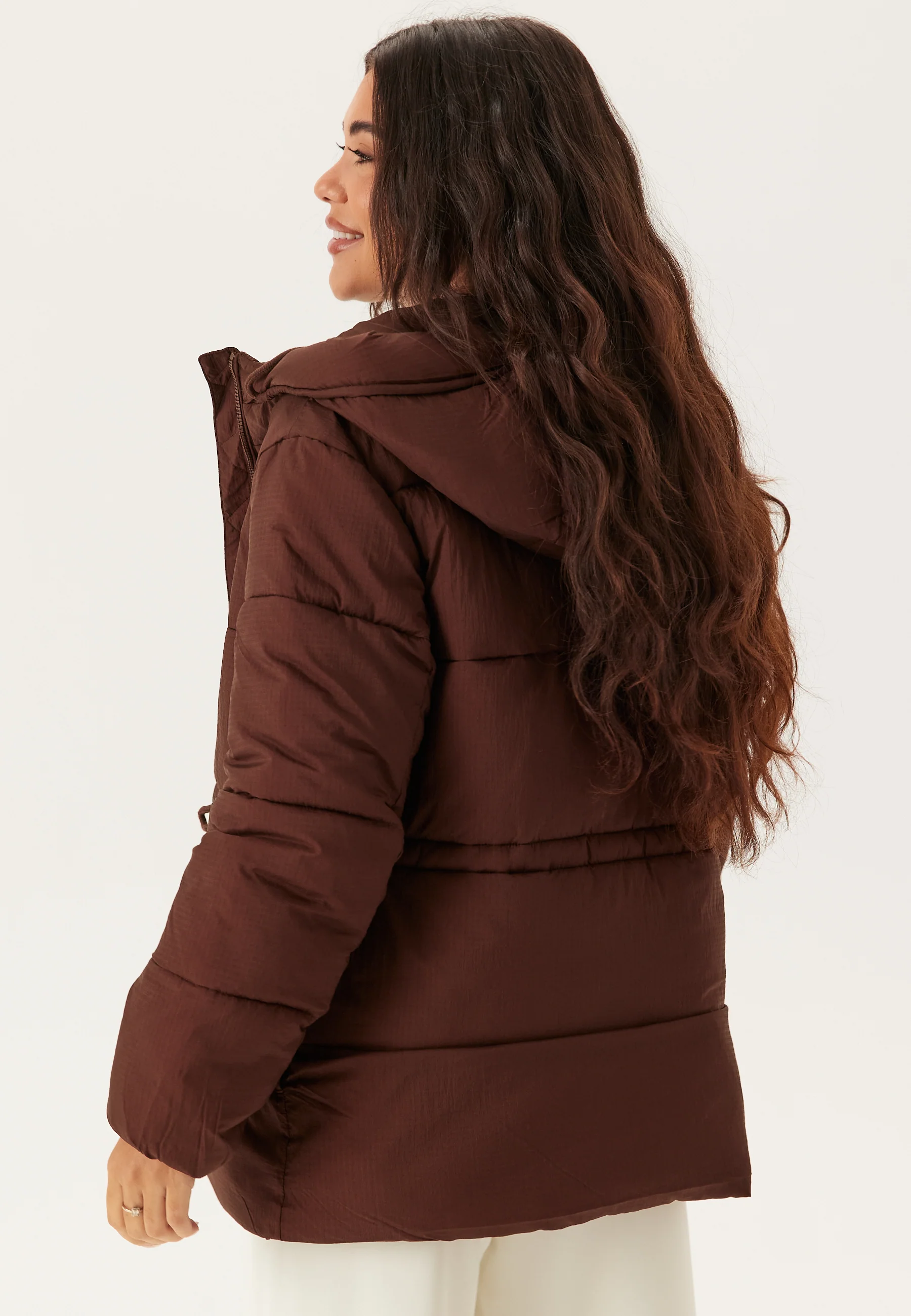 Tjw Hooded Midi Puffer Jacket - Image 3