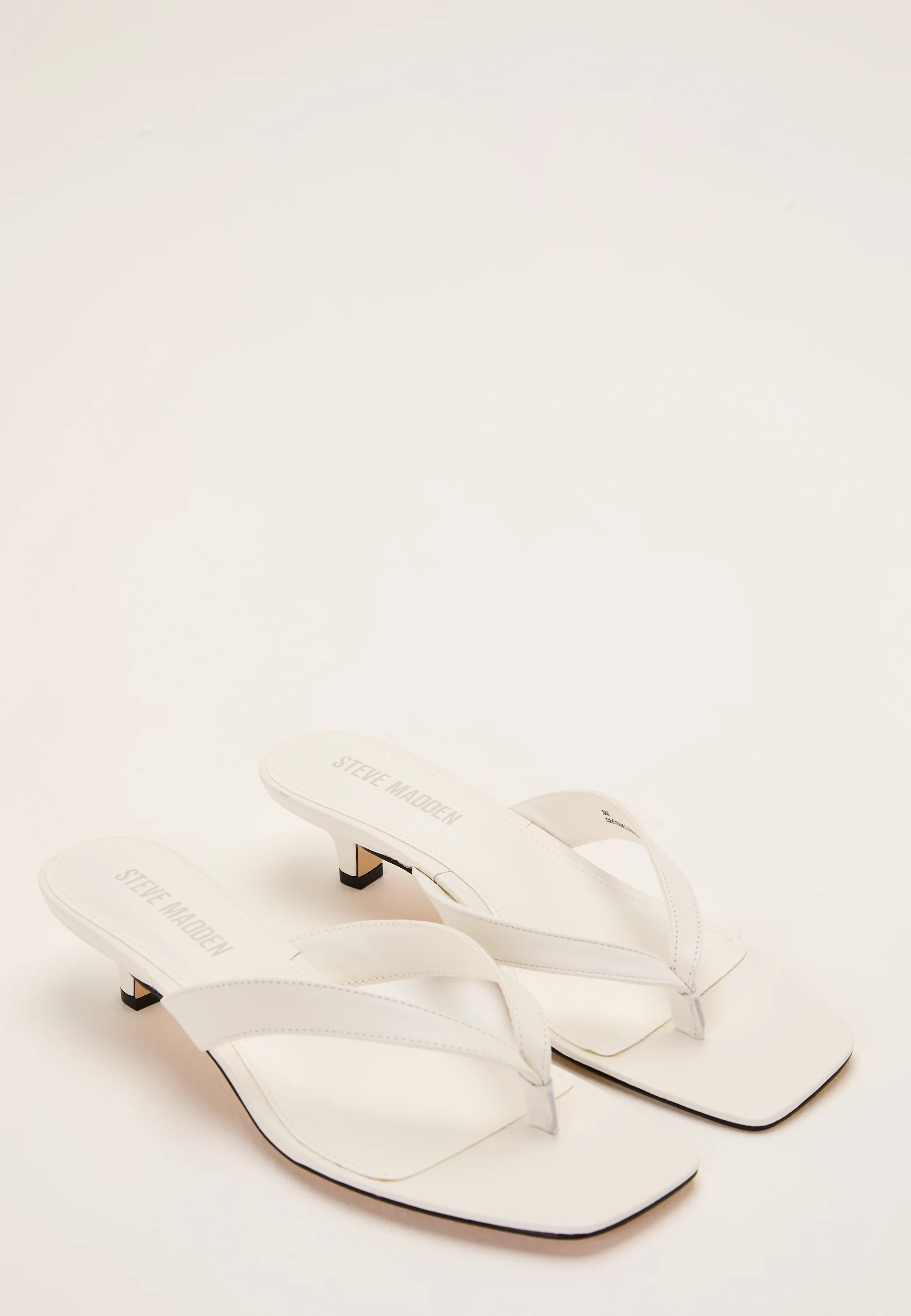 Tracie Leather Sandal - Image 3
