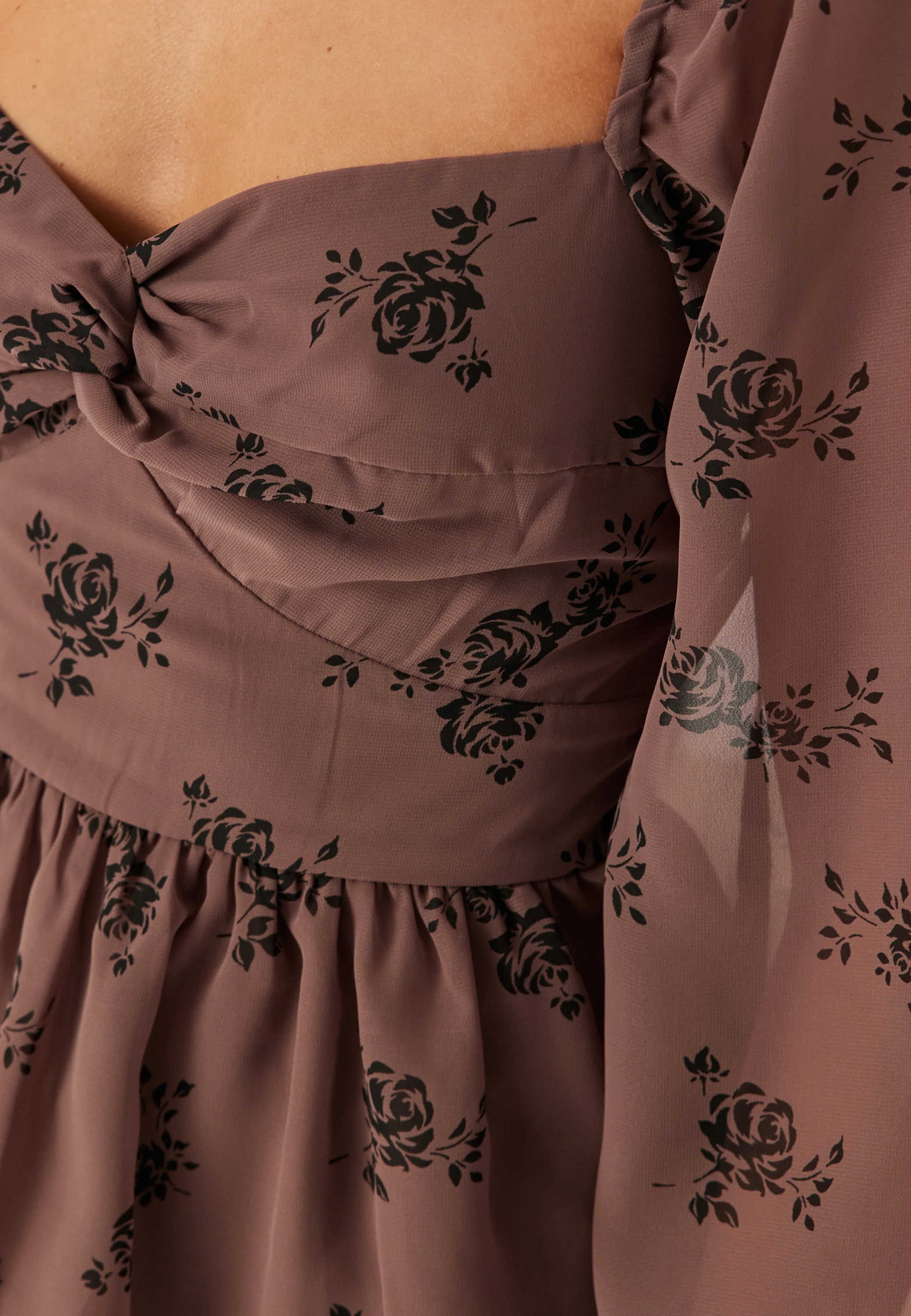 Twist Detail Blouse - Image 5