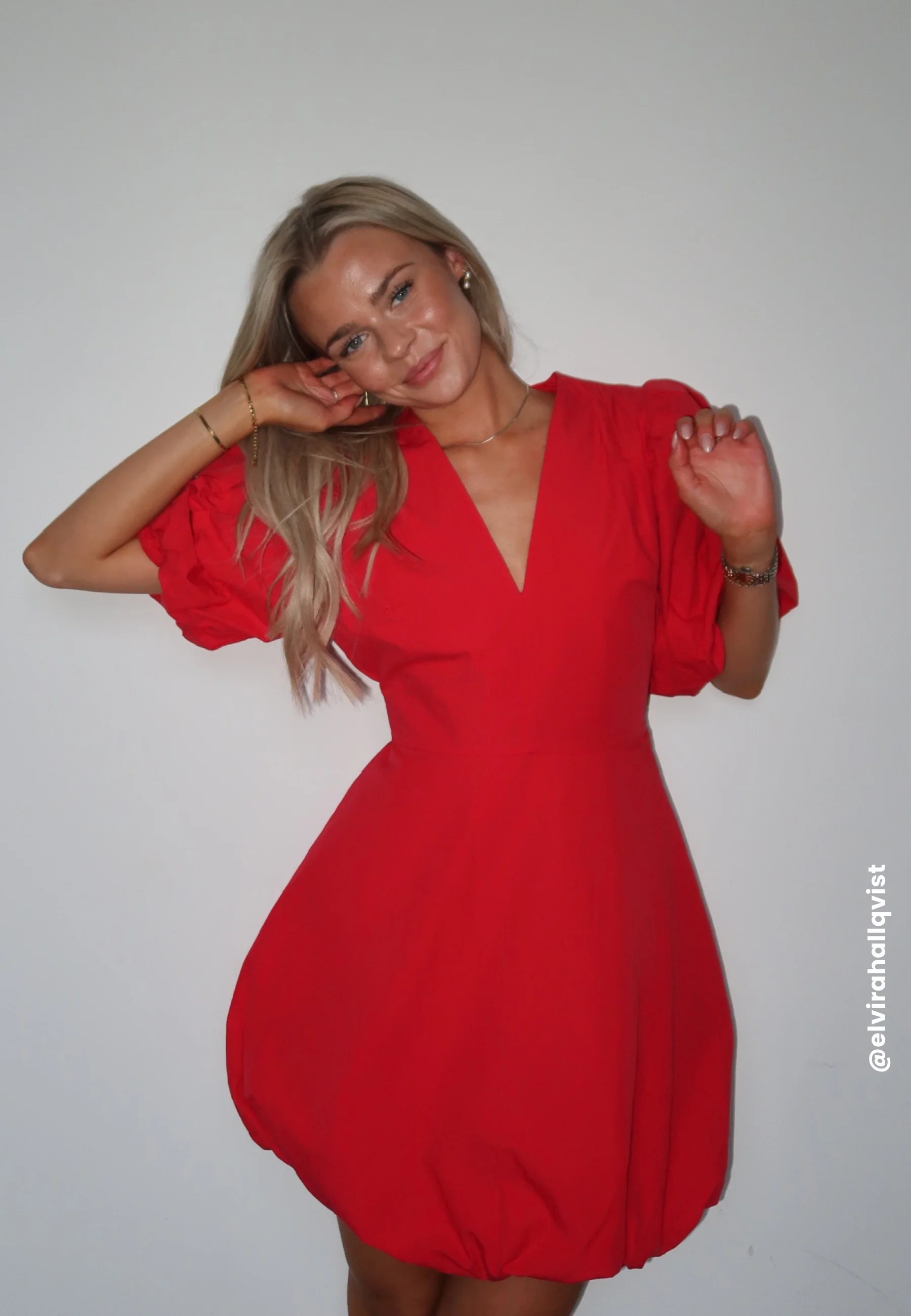 V-neck Bubble Hem Short Dress - Image 8