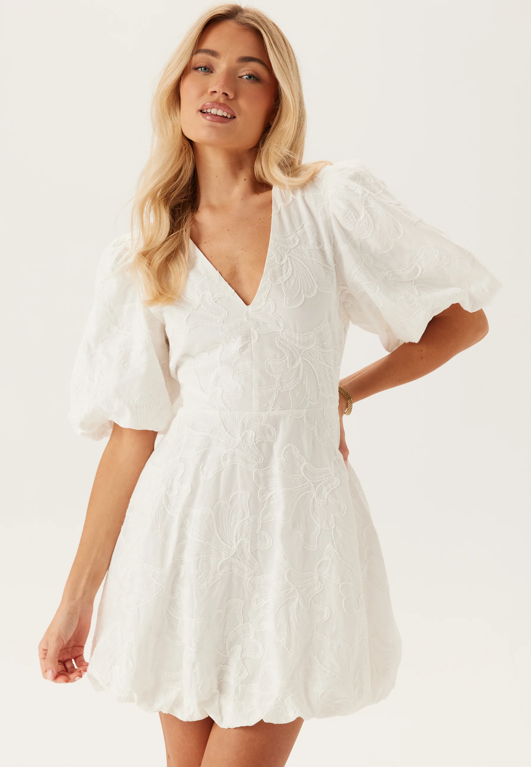 V-neck Bubble Hem Short Dress - Image 4