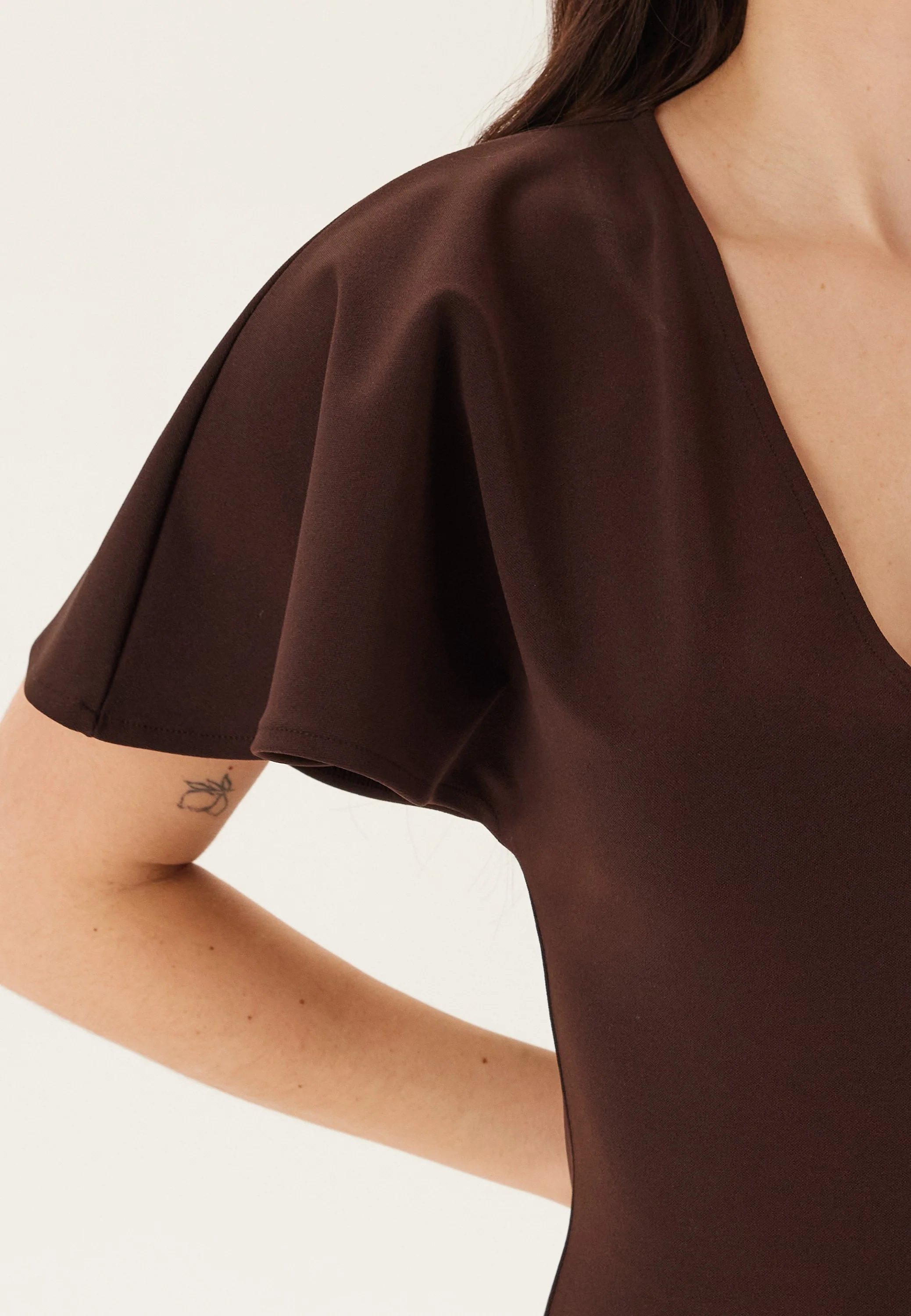 V-Neck Butterfly Sleeve Dress - Image 4