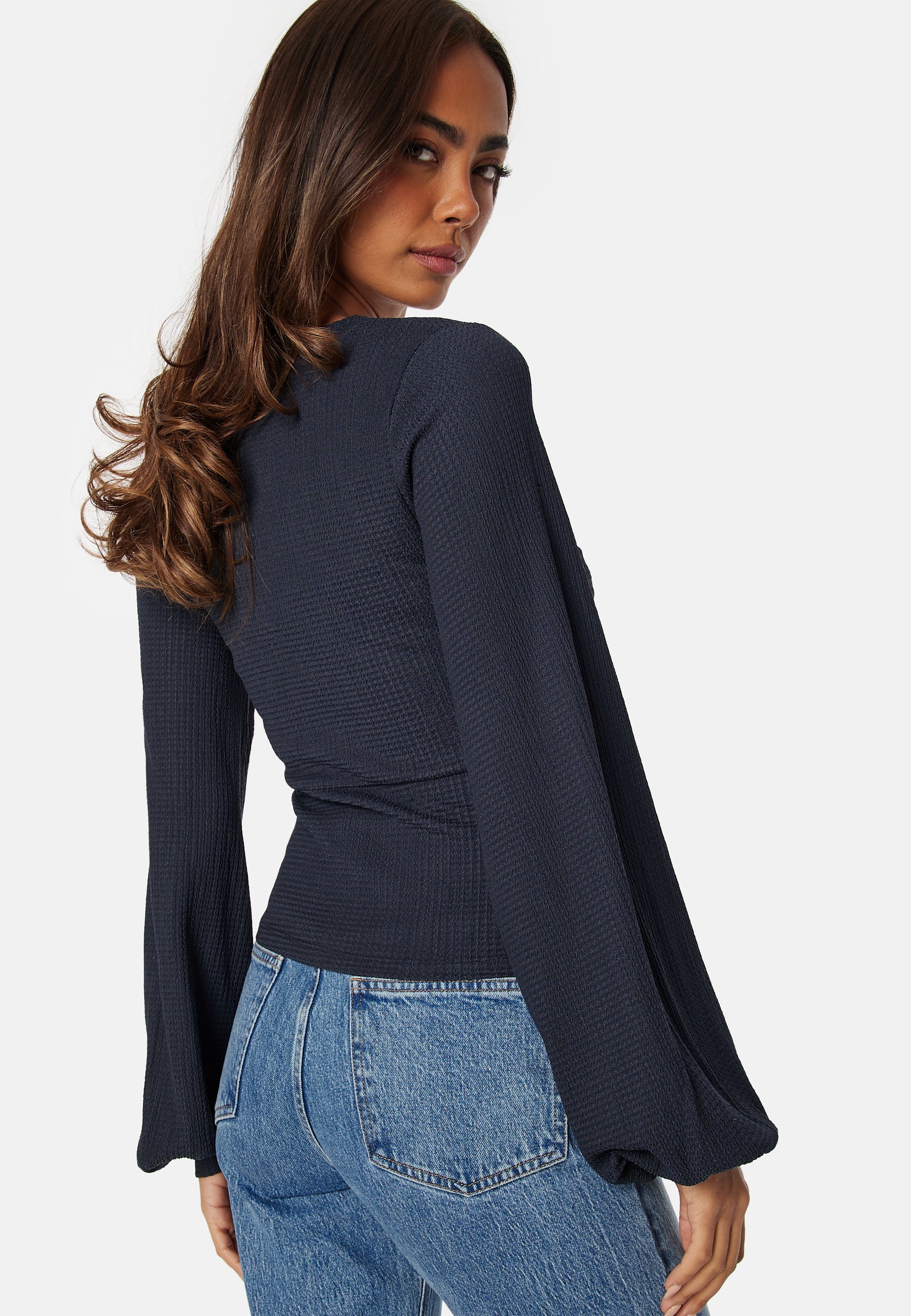 V-neck Puff Sleeve L/S Top - Image 3