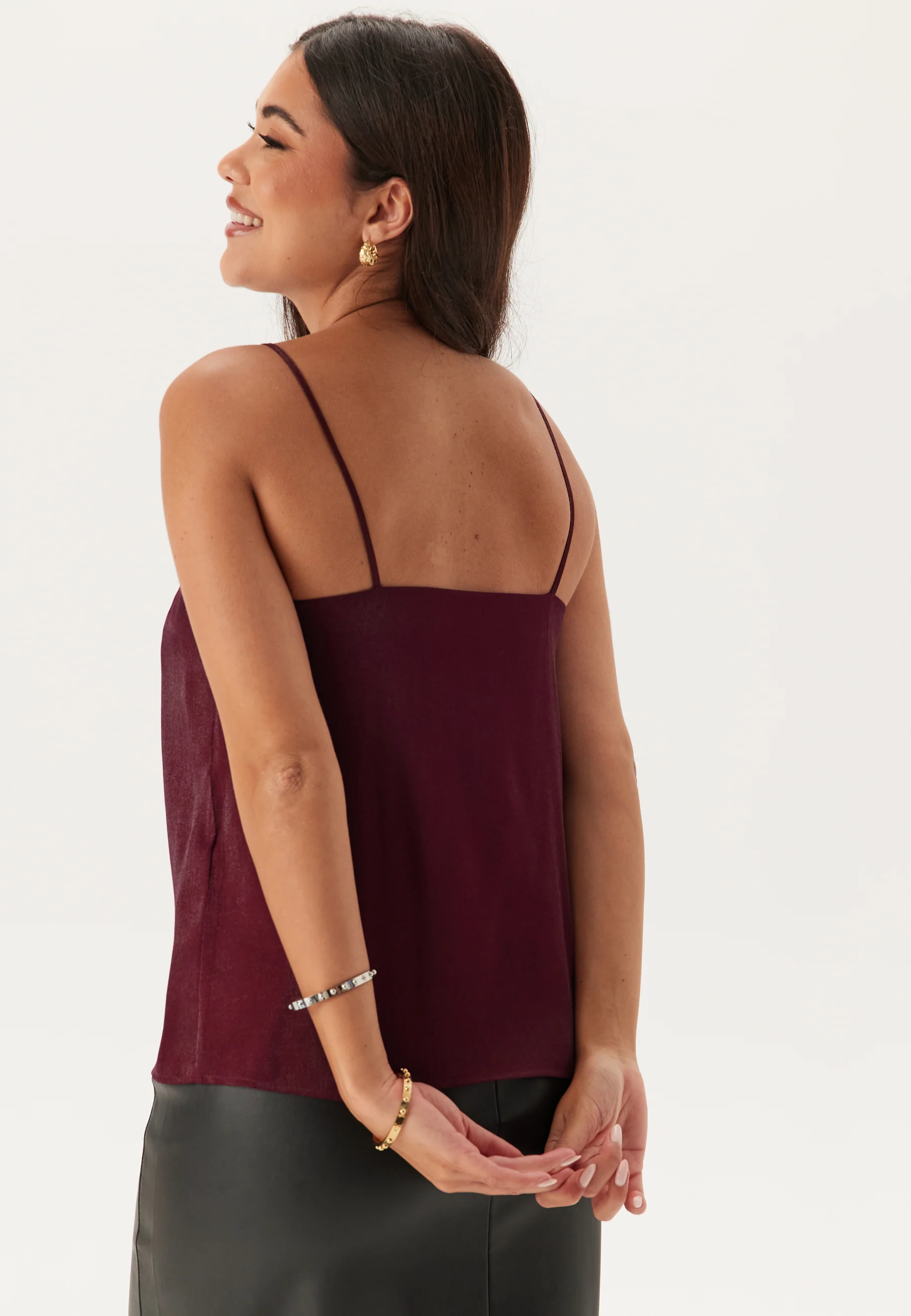 V-neck Shimmer Strap Singlet - Image 3