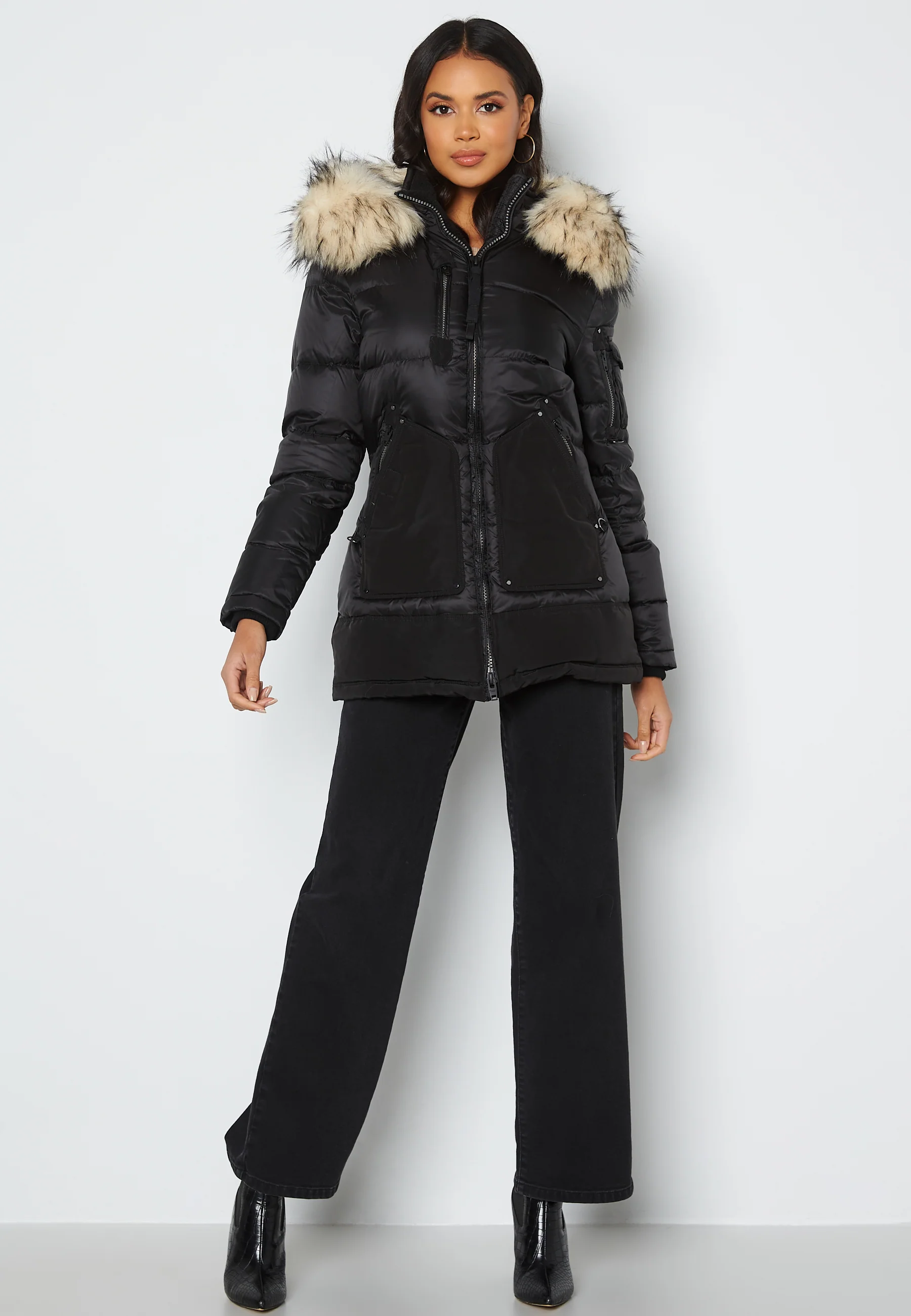 Valencia II Jacket - Image 3