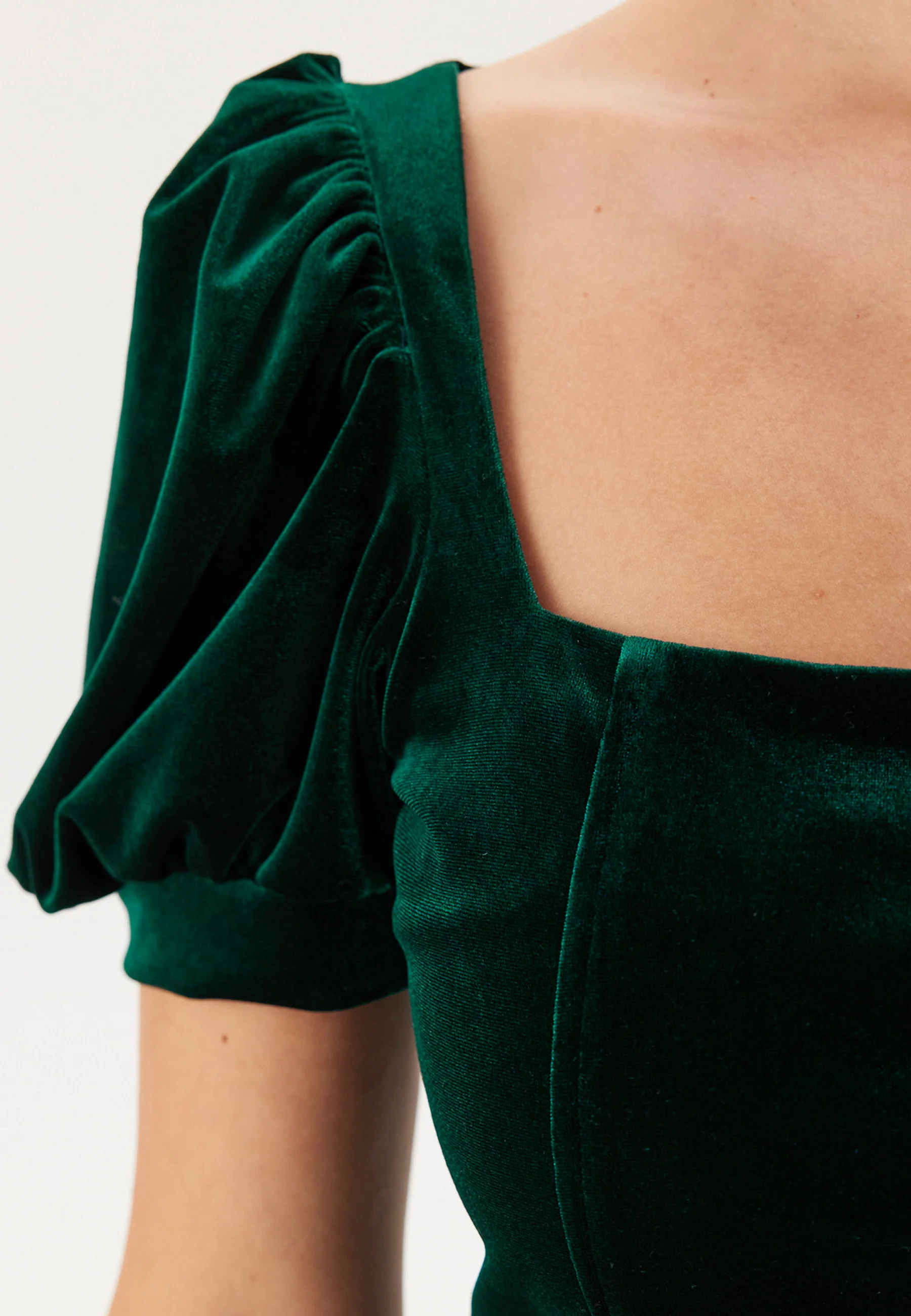 Velvet Puff Sleeve Maxi With S - Image 3