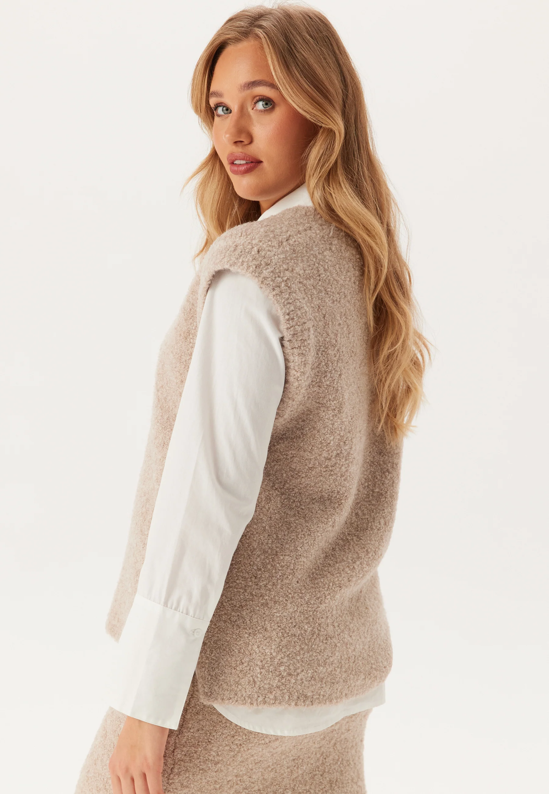 Viabby V-neck S/L KNIT VEST KN - Image 2