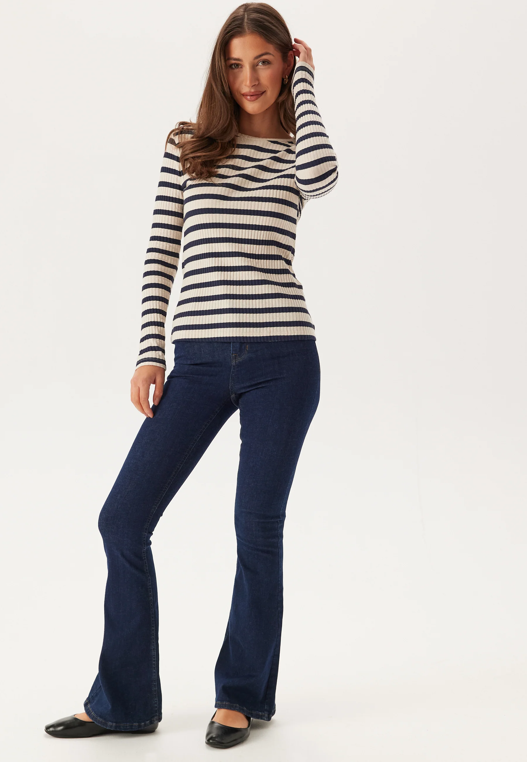 Viamelie O-neck L/S TOP - Image 3