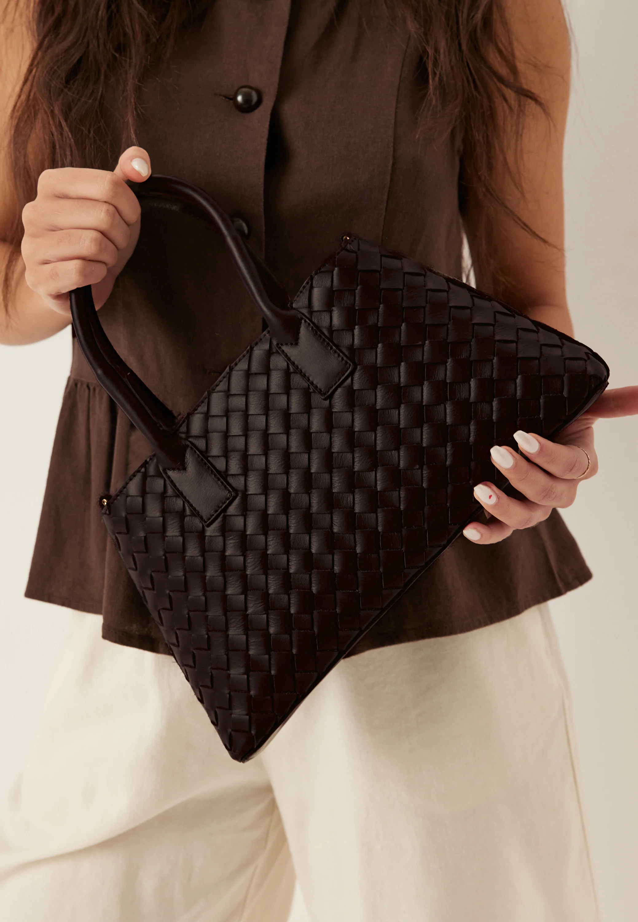 Vibo Braided Bag - Image 2