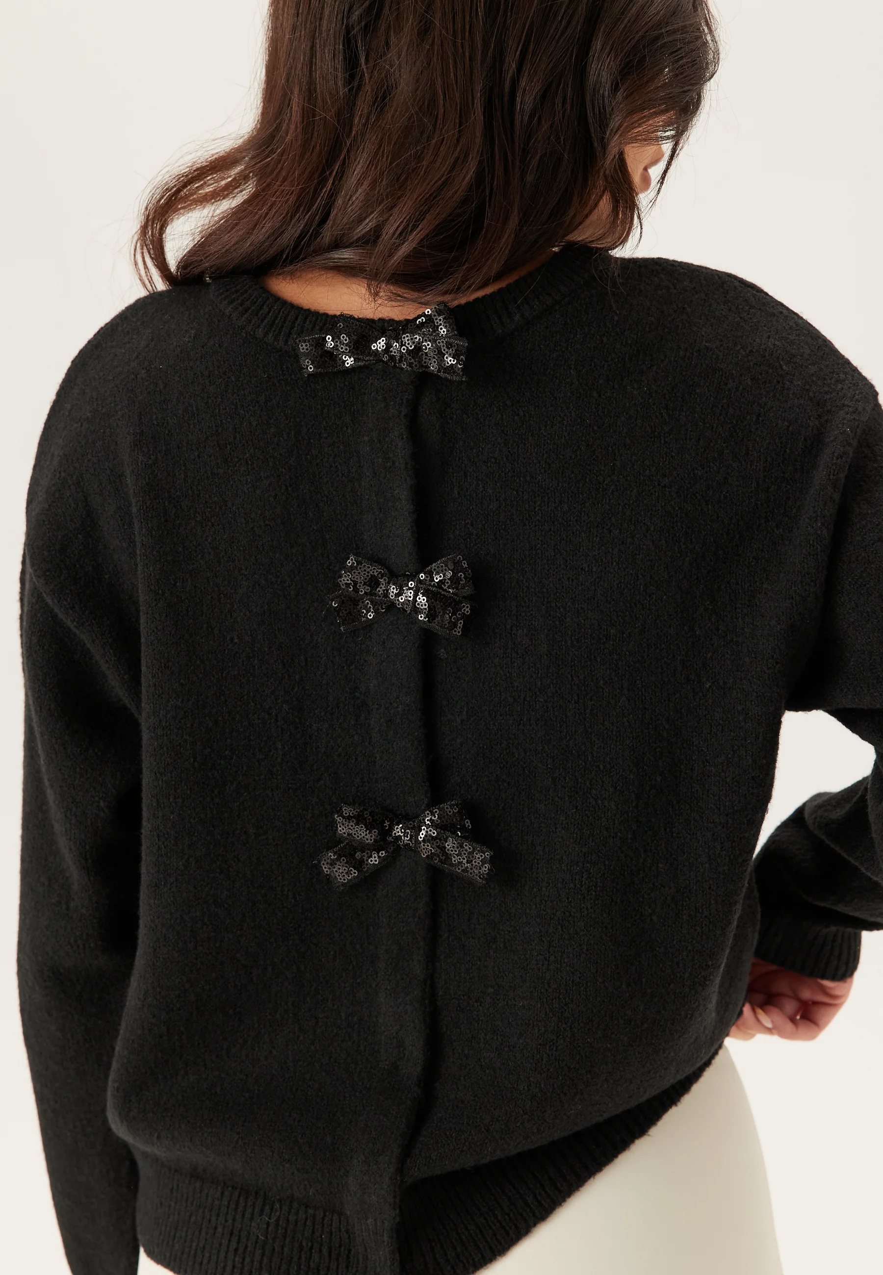 Vibrianna O-neck L/S BOW KNIT - Image 6