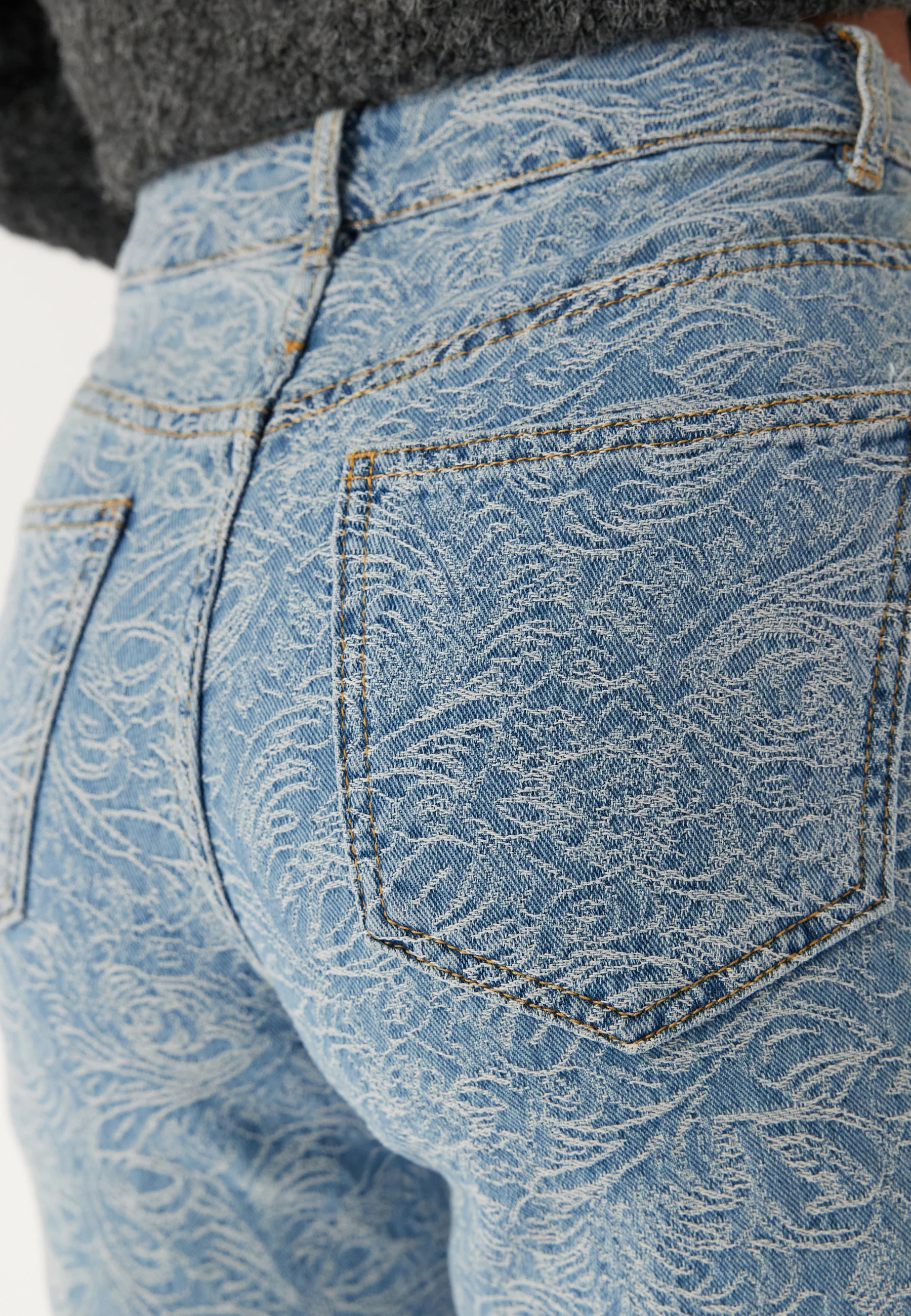 Vichris Denim Pants - Image 4
