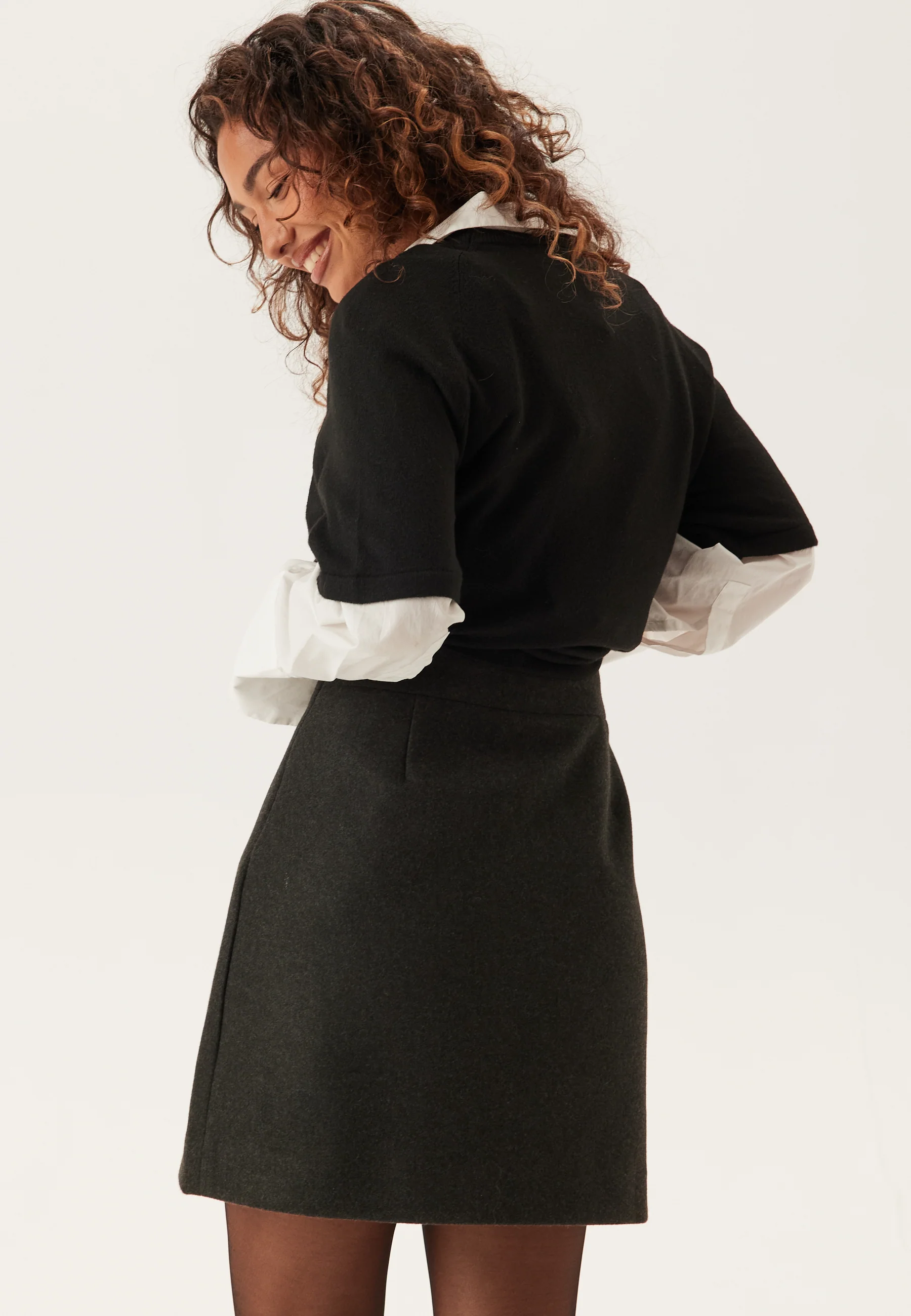 Vidacey Hw Short Skirt - Image 2